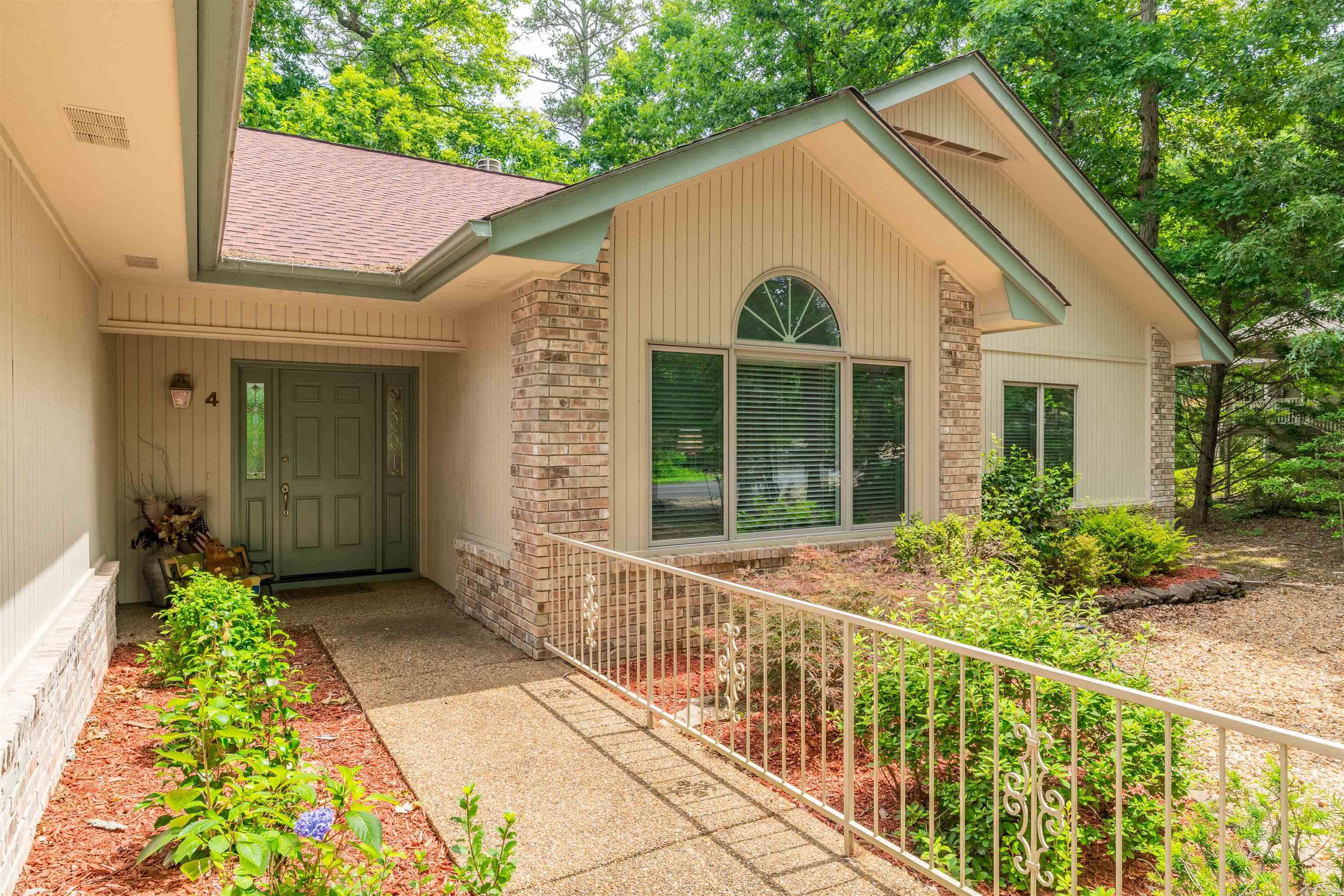 4 Quieto  Hot Springs Village, AR