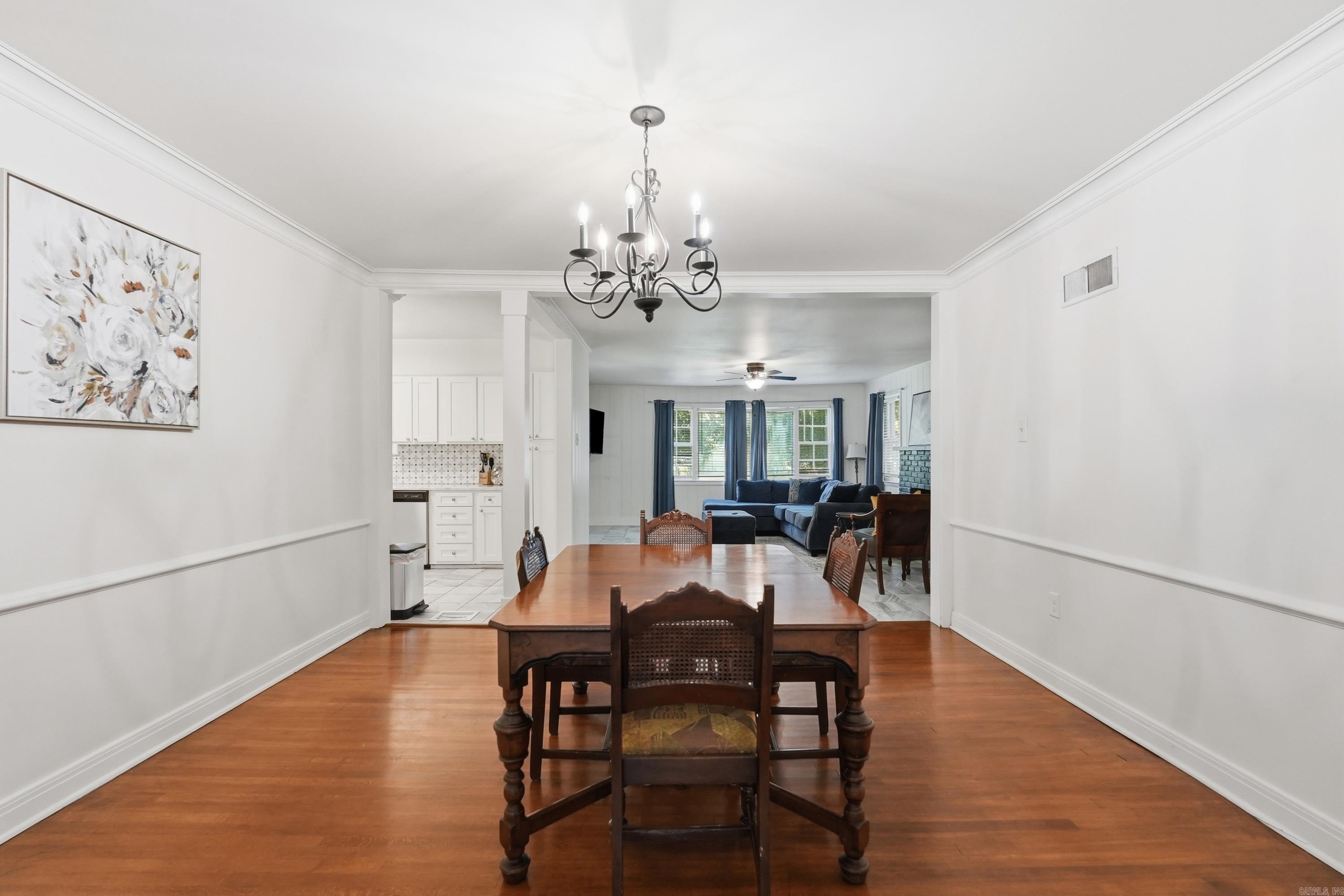 6109 Cantrell  Little Rock, AR