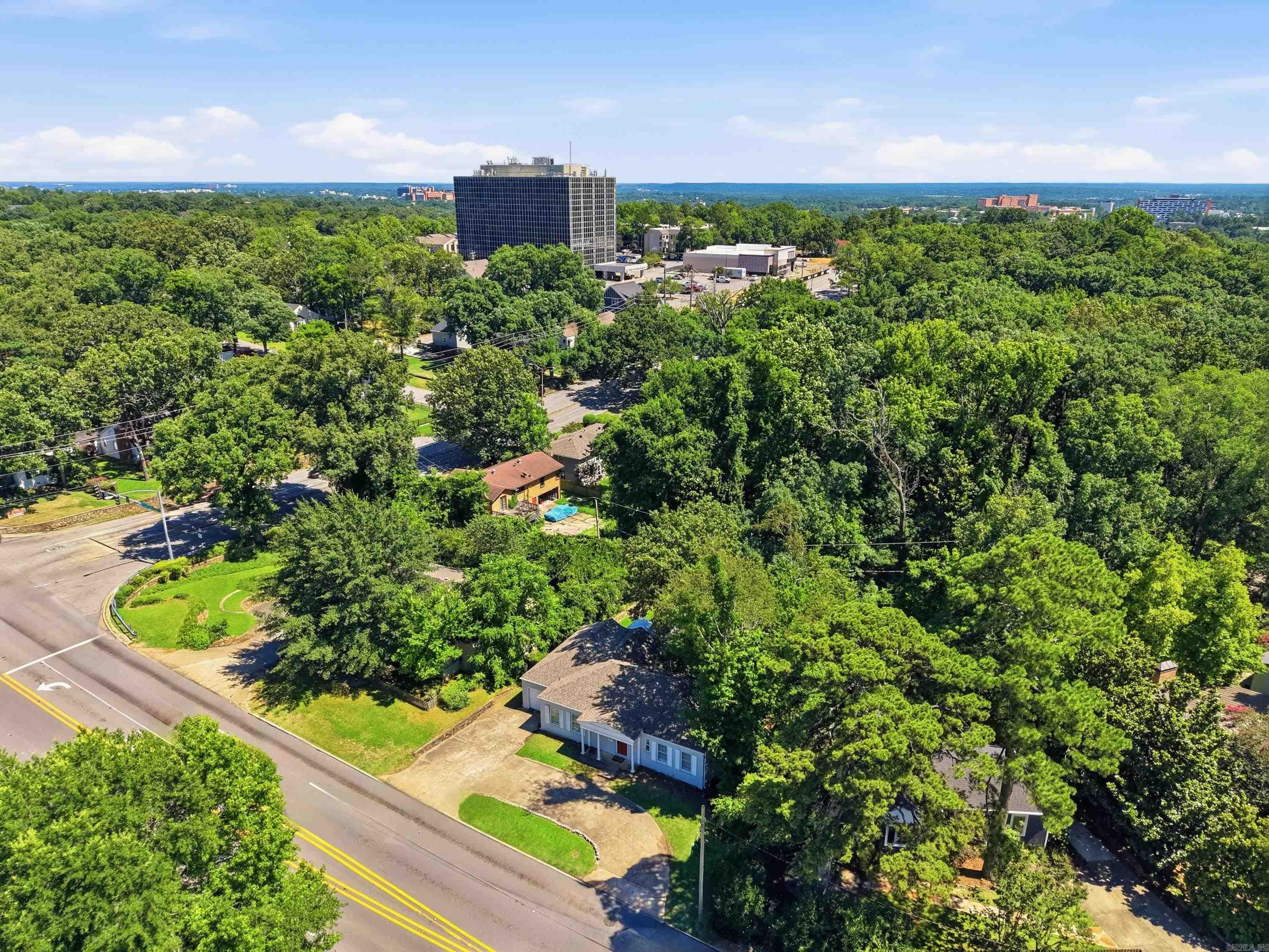 6109 Cantrell  Little Rock, AR