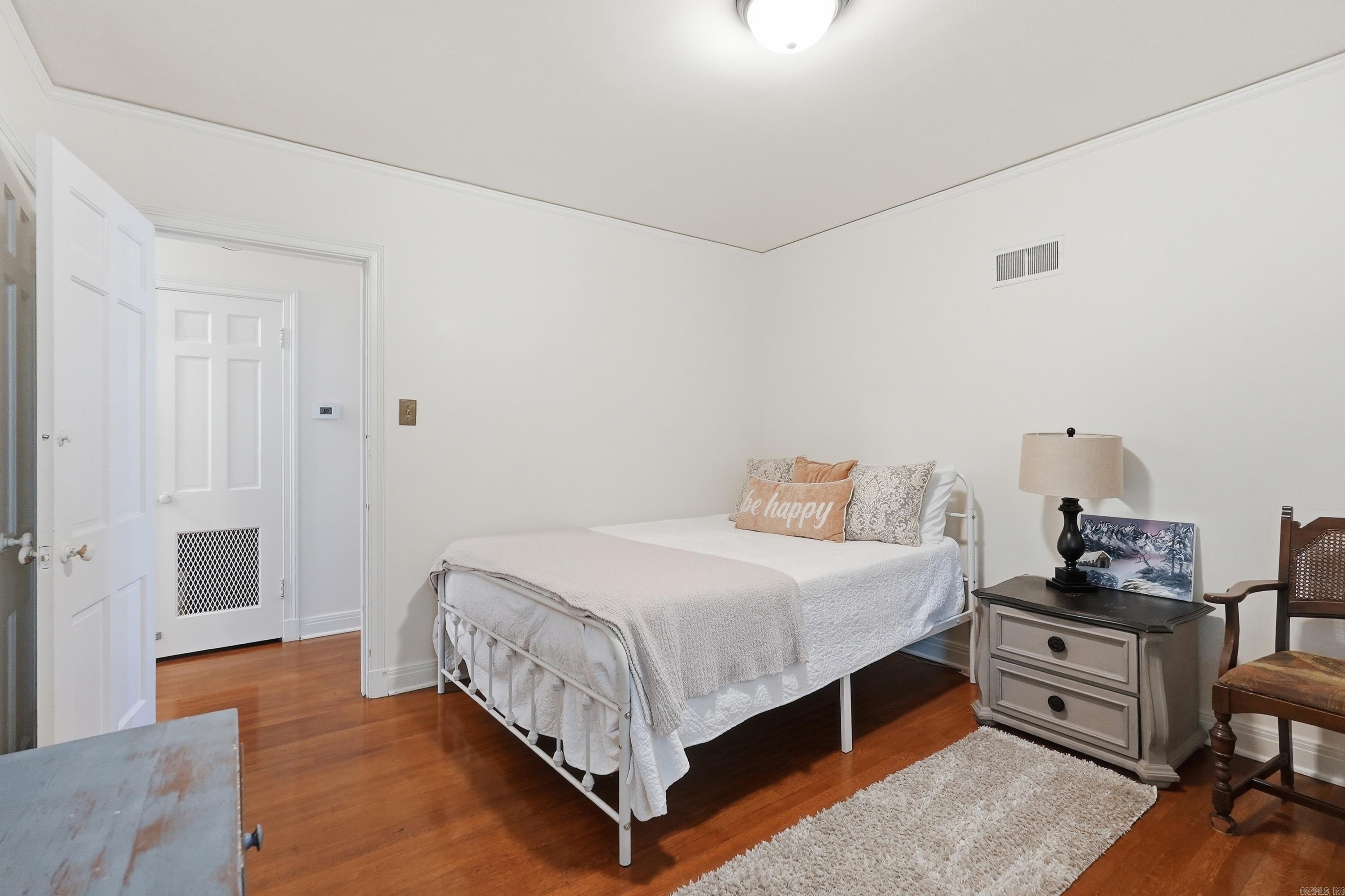 6109 Cantrell  Little Rock, AR
