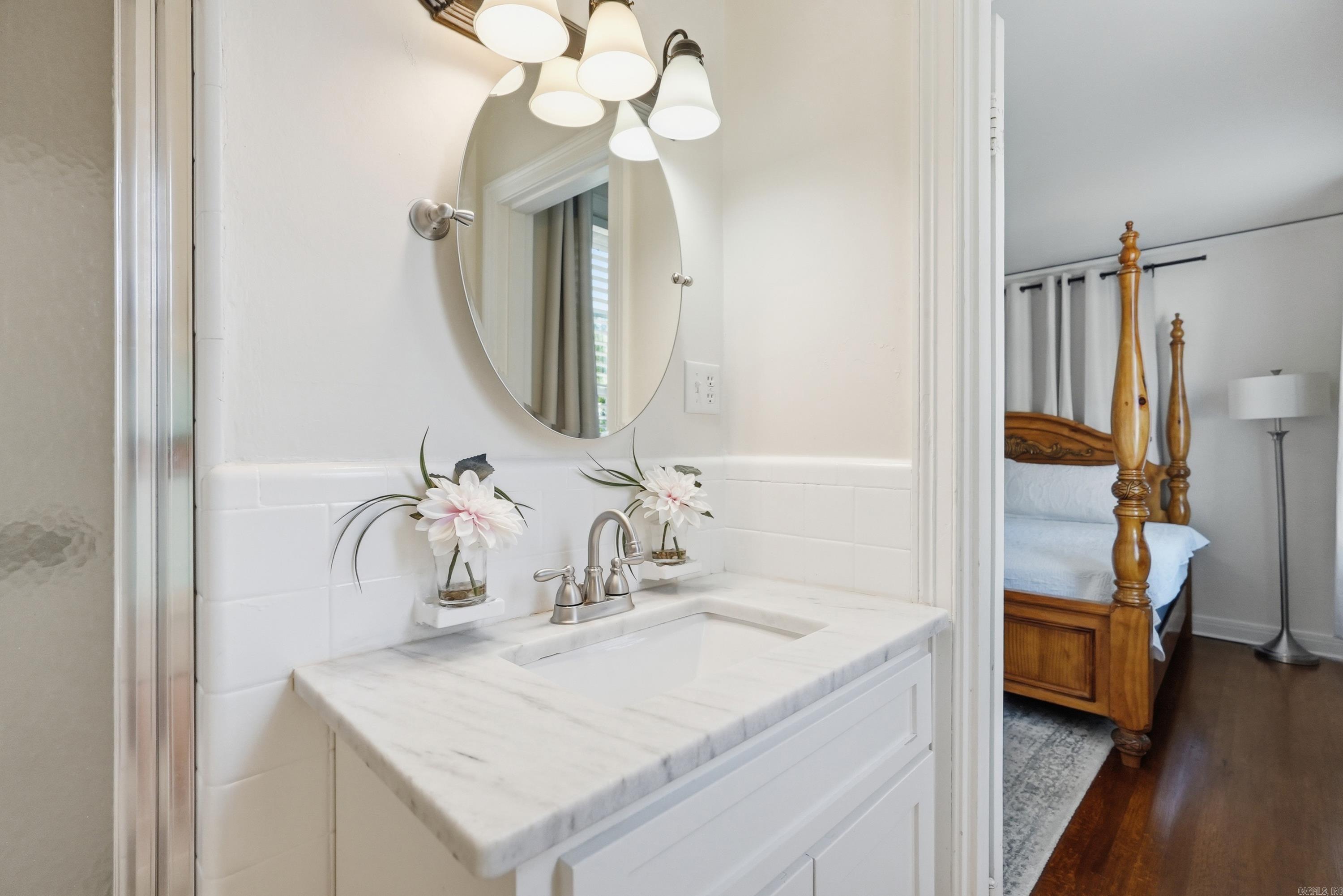6109 Cantrell  Little Rock, AR