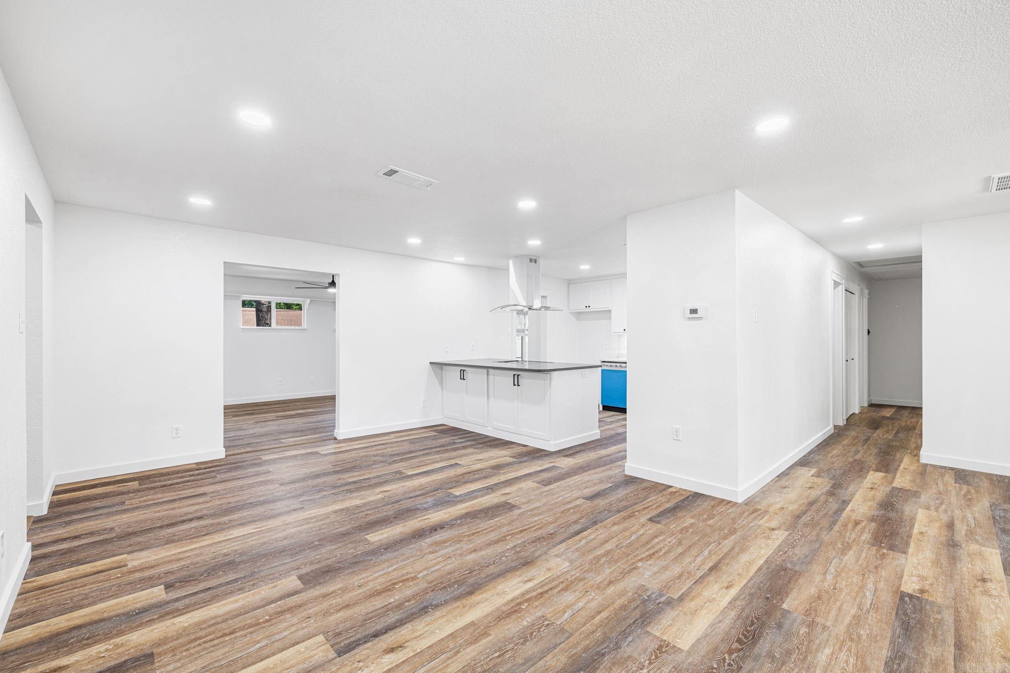 1008 N Jp Wright Loop  Jacksonville, AR