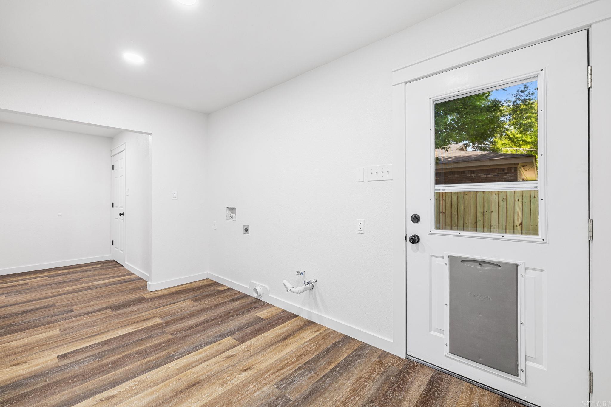 1008 N Jp Wright Loop  Jacksonville, AR