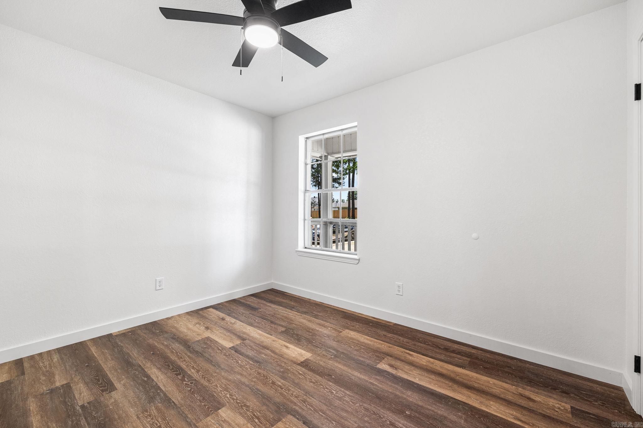 1008 N Jp Wright Loop  Jacksonville, AR