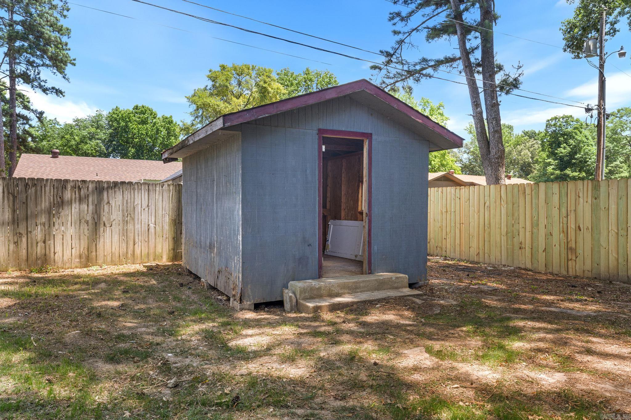 1008 N Jp Wright Loop  Jacksonville, AR