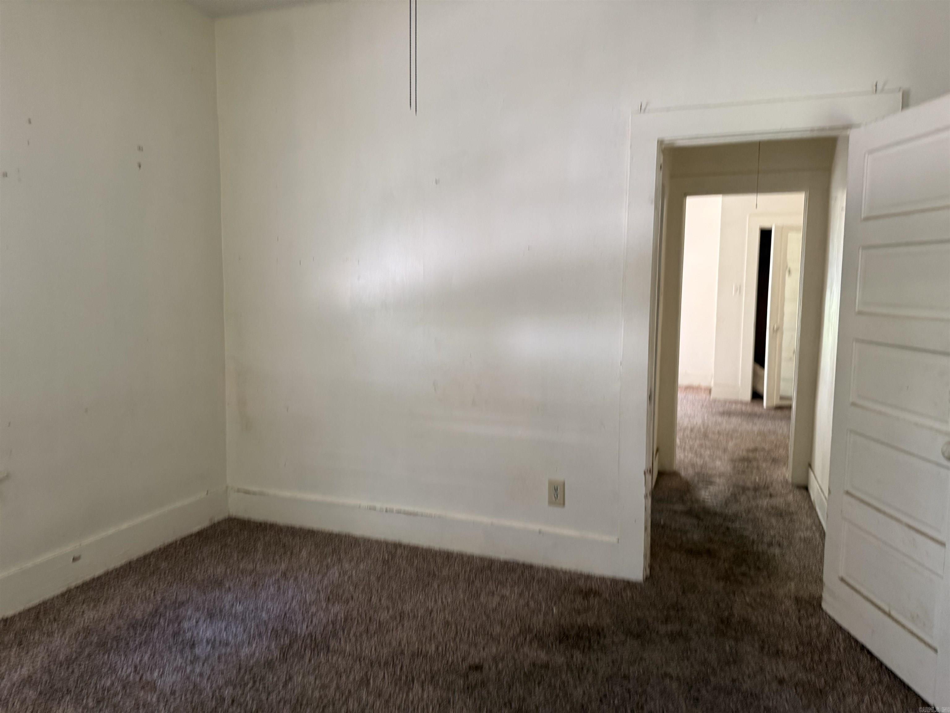 211 S 1st  Heber Springs, AR