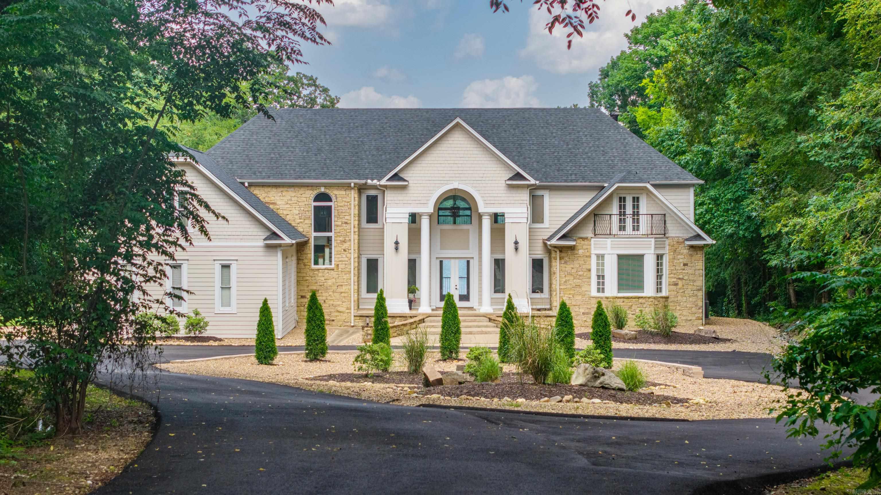 550 Long Island  Hot Springs, AR