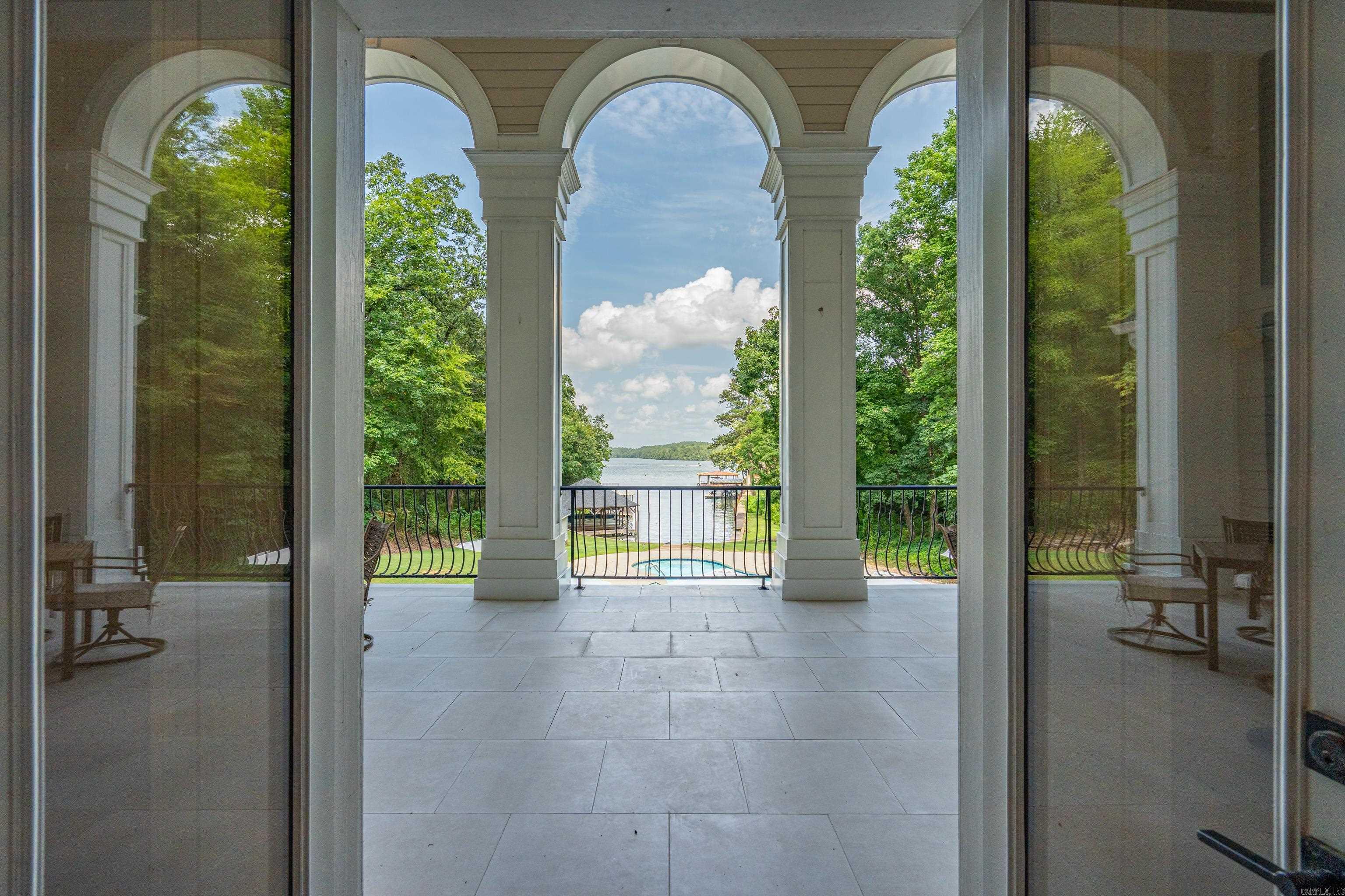 550 Long Island  Hot Springs, AR