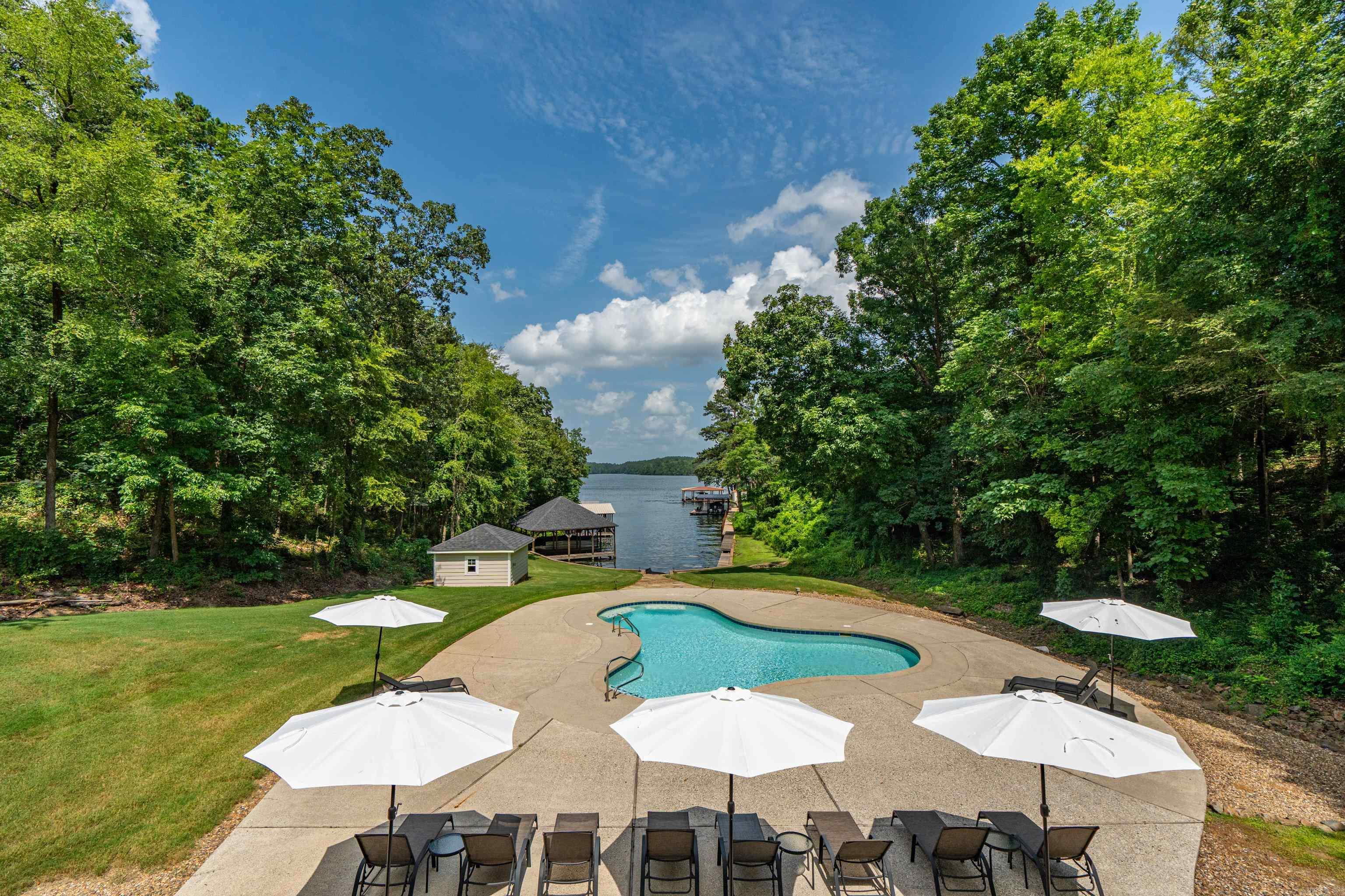 550 Long Island  Hot Springs, AR