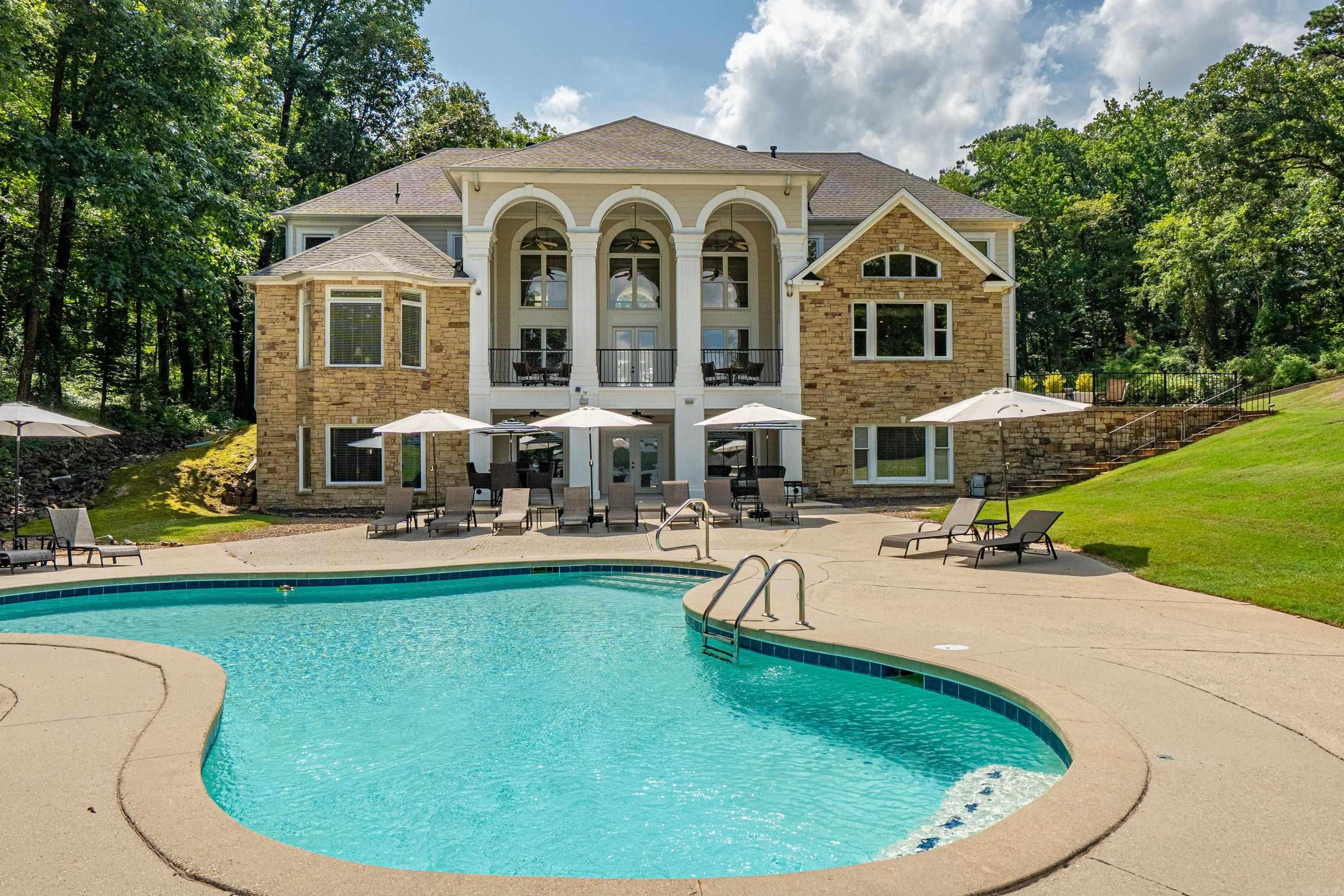 550 Long Island  Hot Springs, AR