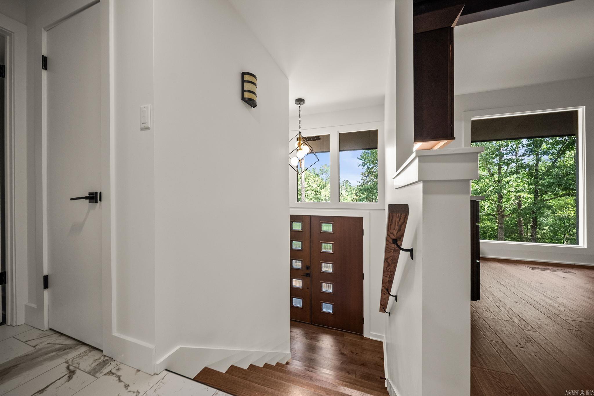 4915 Garrison  Little Rock, AR
