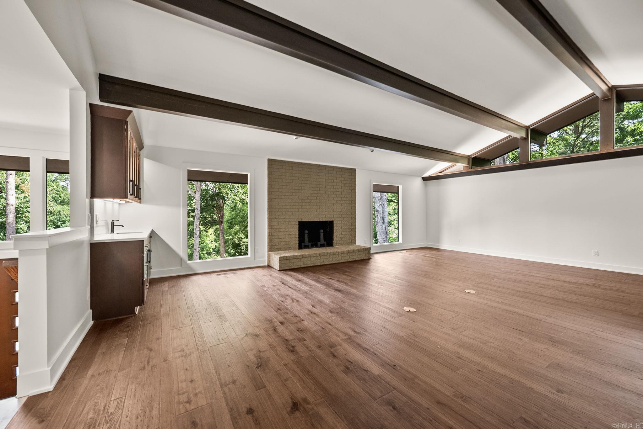 4915 Garrison  Little Rock, AR