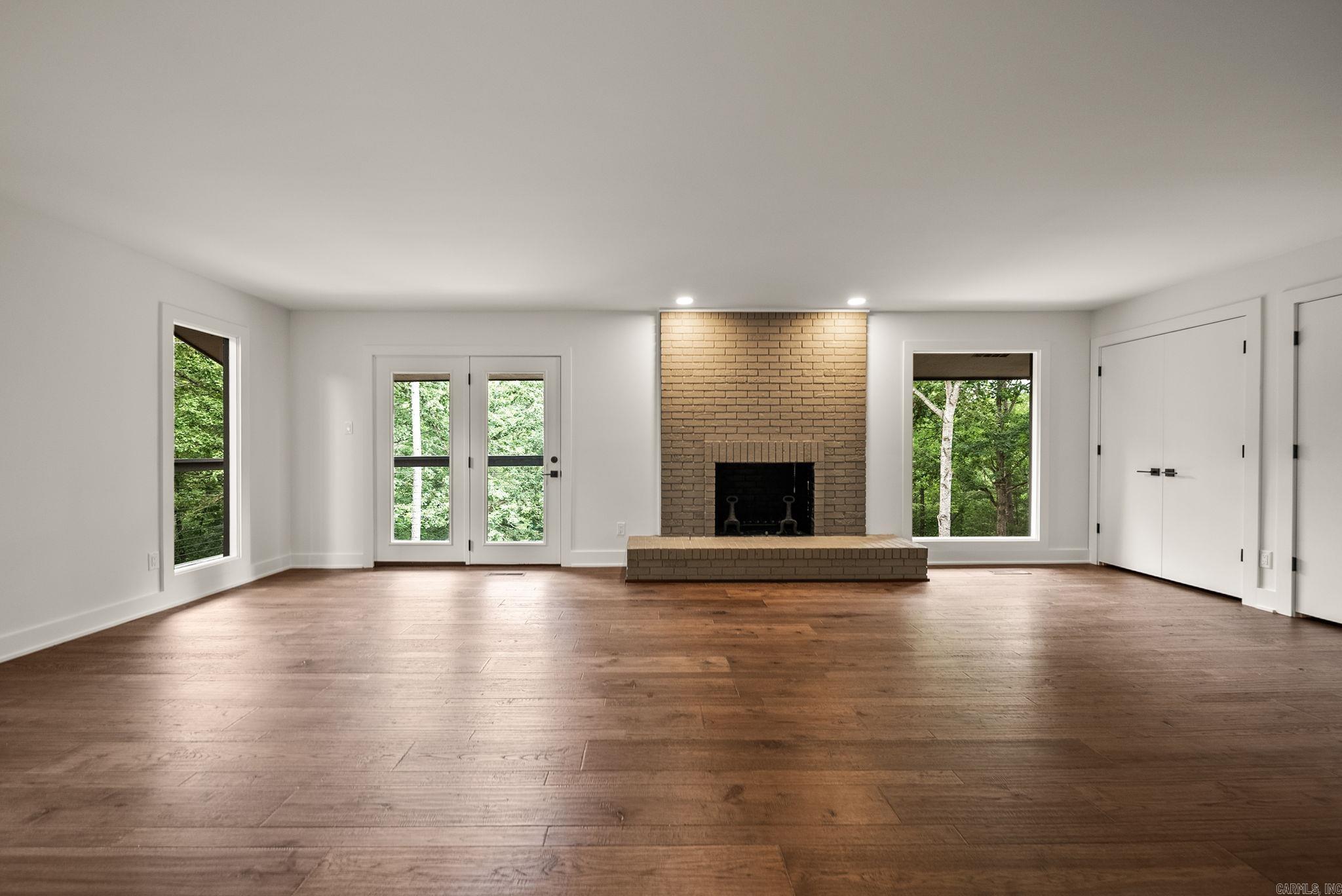 4915 Garrison  Little Rock, AR