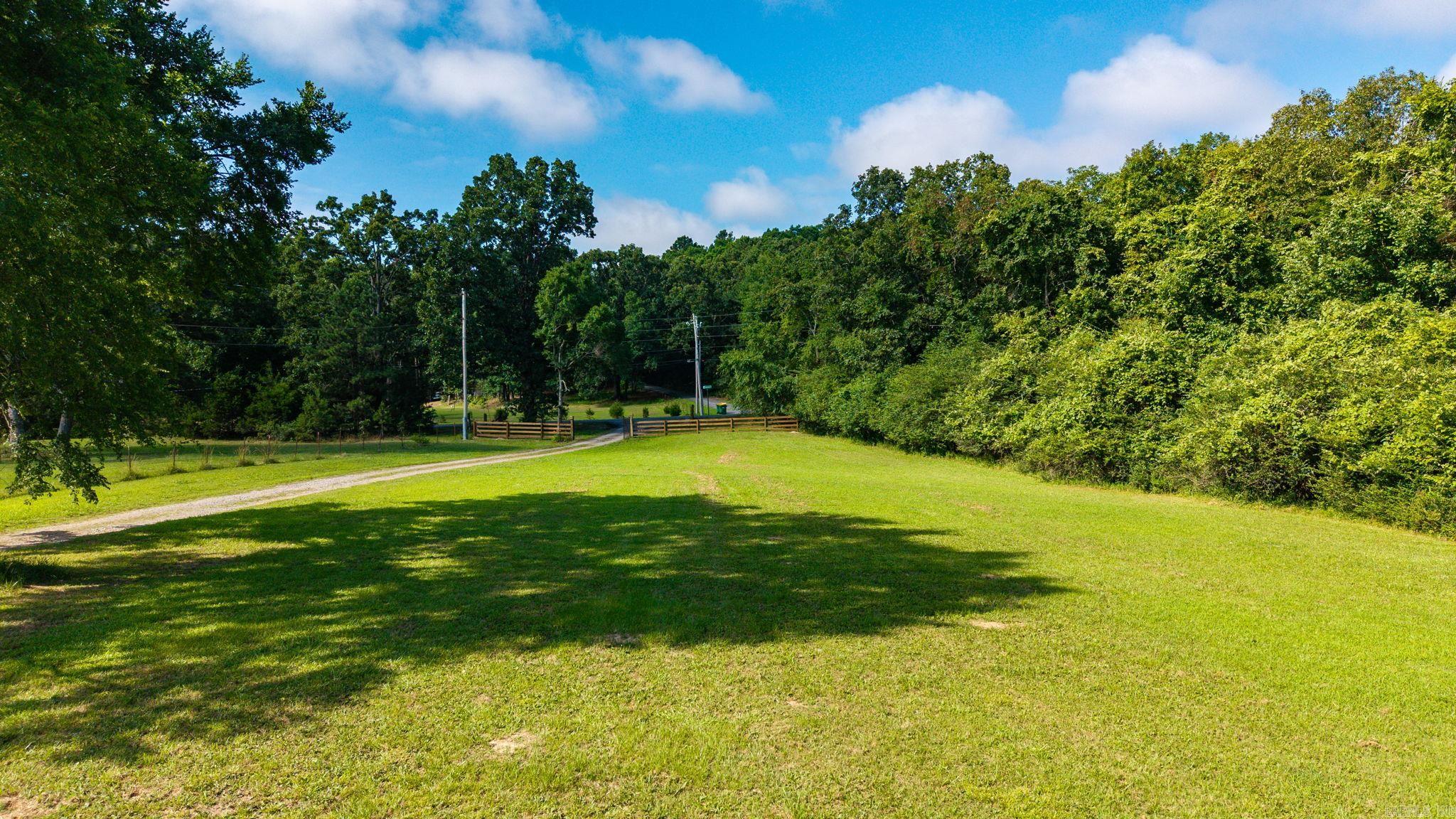 4915 Garrison  Little Rock, AR