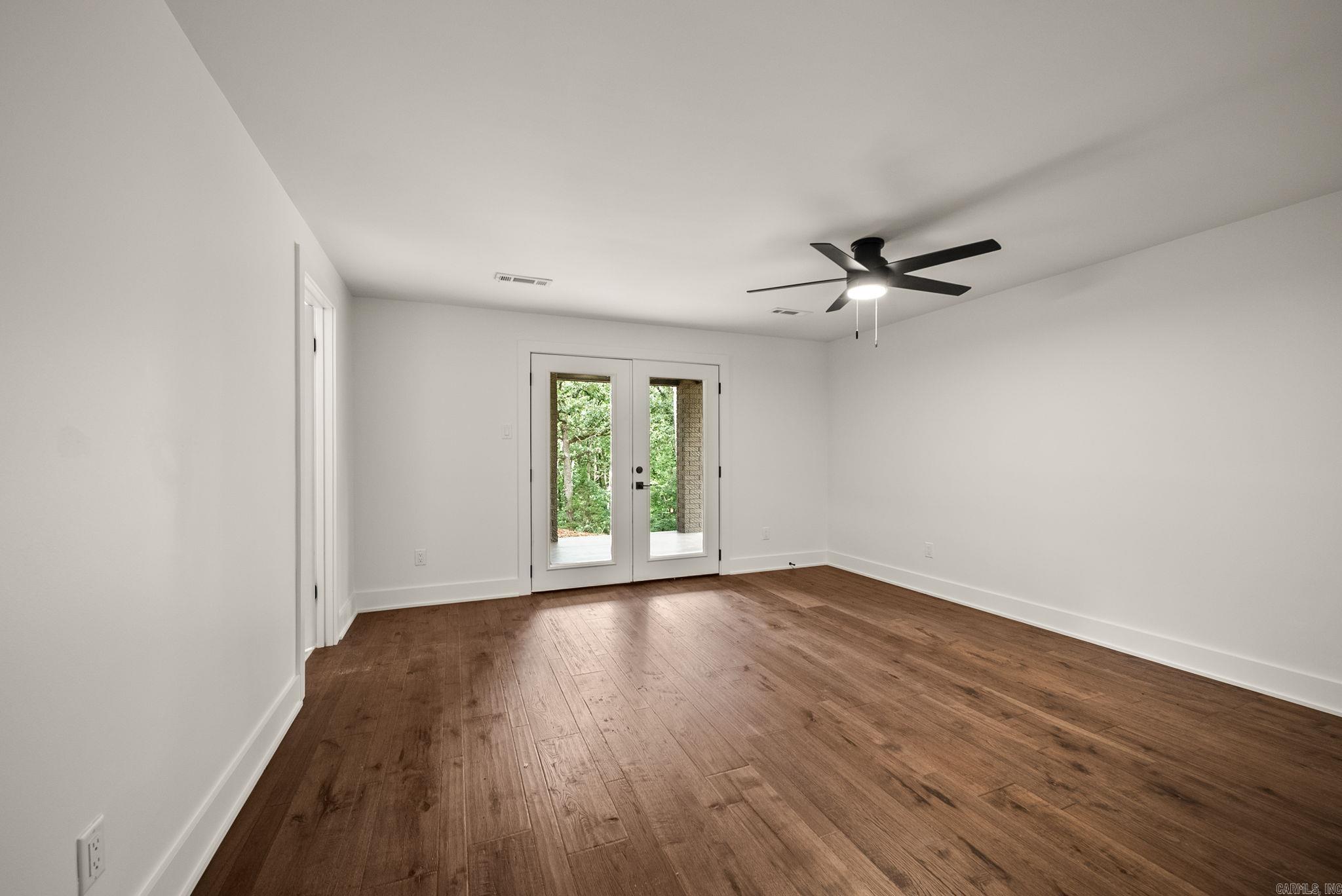 4915 Garrison  Little Rock, AR