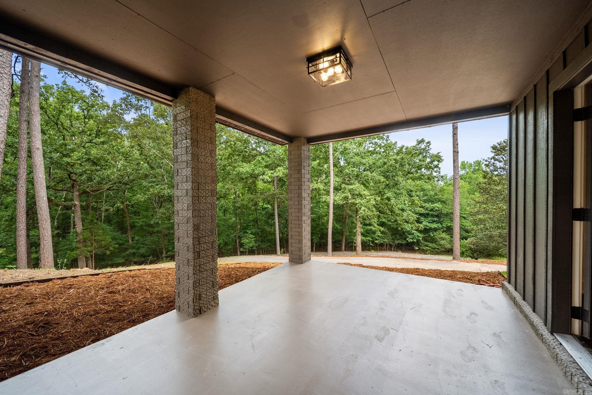 4915 Garrison  Little Rock, AR