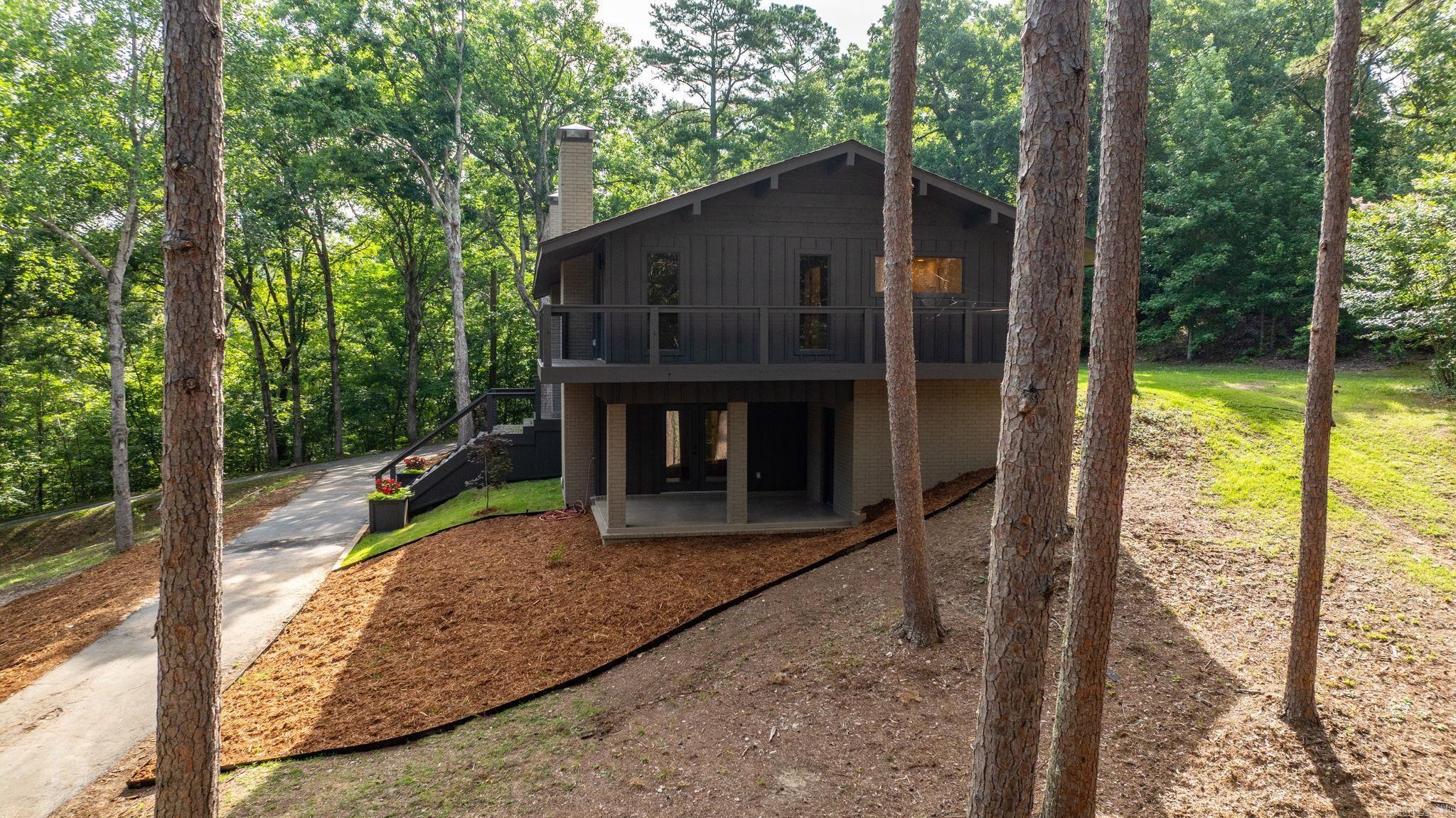 4915 Garrison  Little Rock, AR