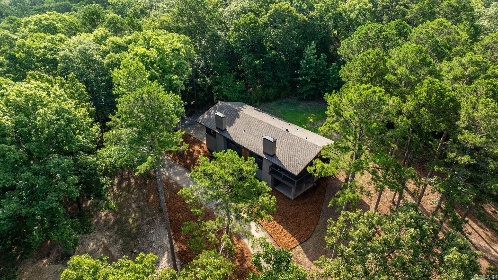 4915 Garrison  Little Rock, AR