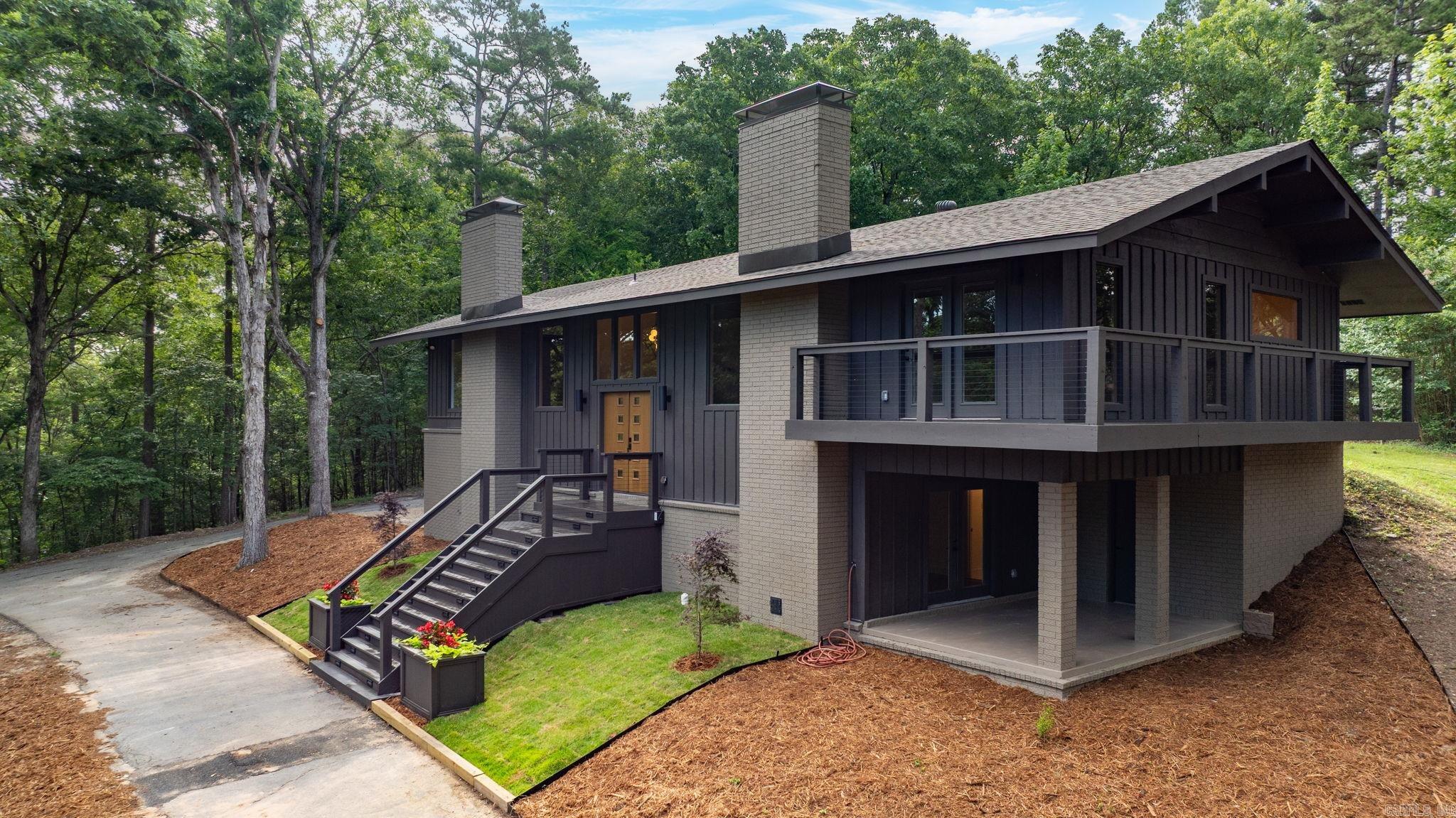 4915 Garrison  Little Rock, AR
