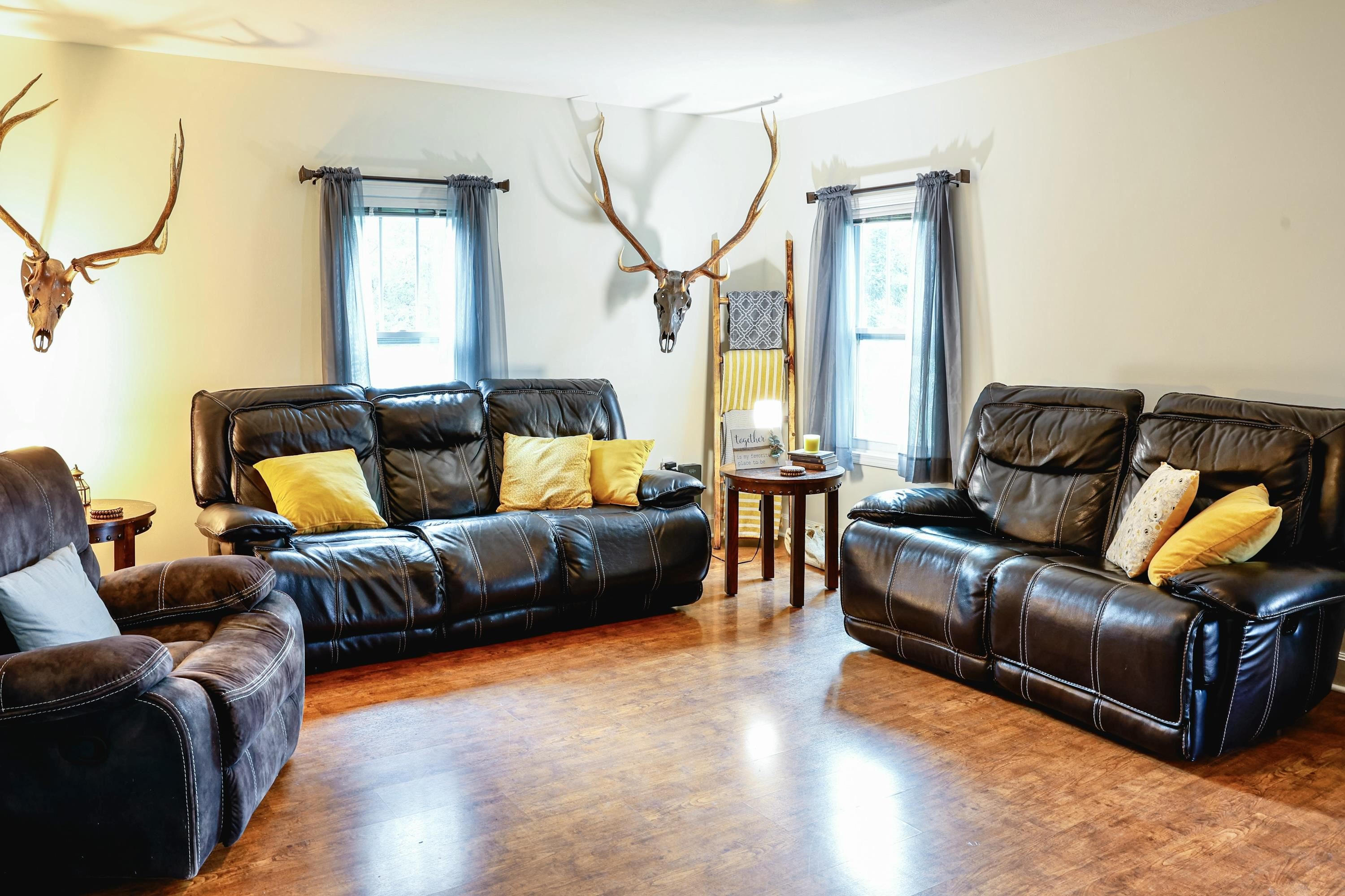 601 E 4th St  Mountain Home, AR