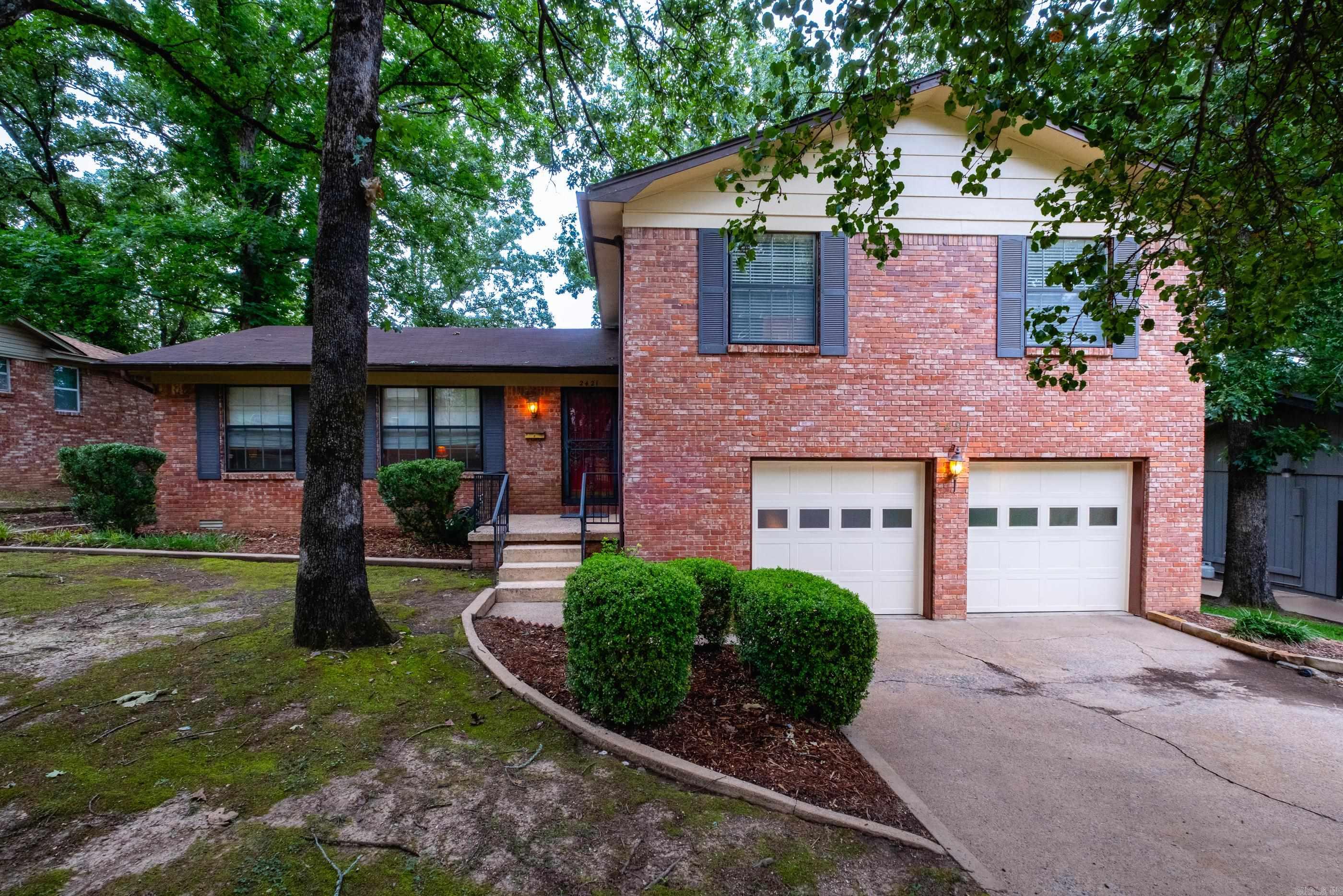 2421 Gunpowder  Little Rock, AR