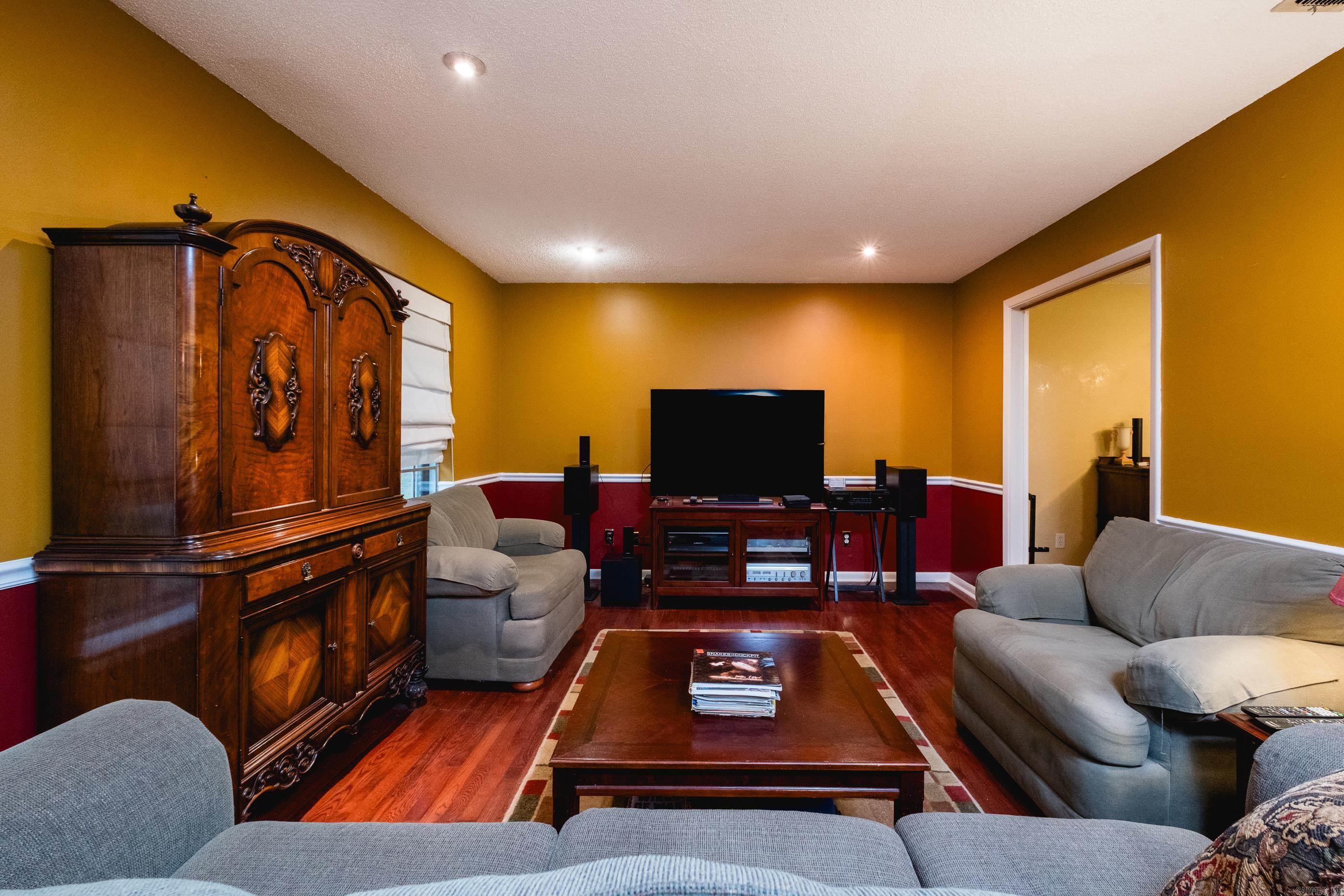 2421 Gunpowder  Little Rock, AR