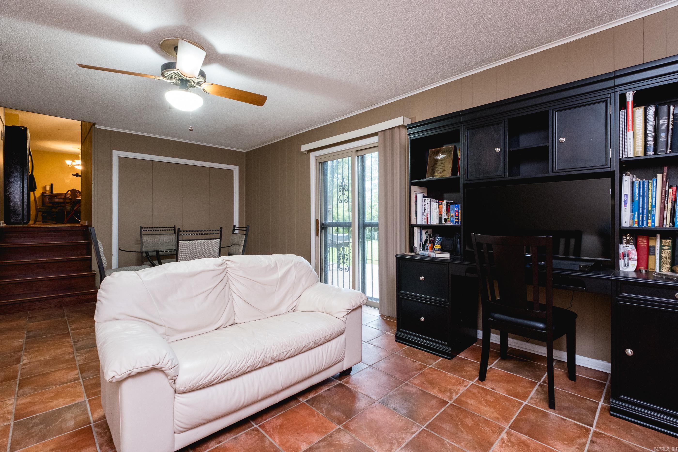 2421 Gunpowder  Little Rock, AR