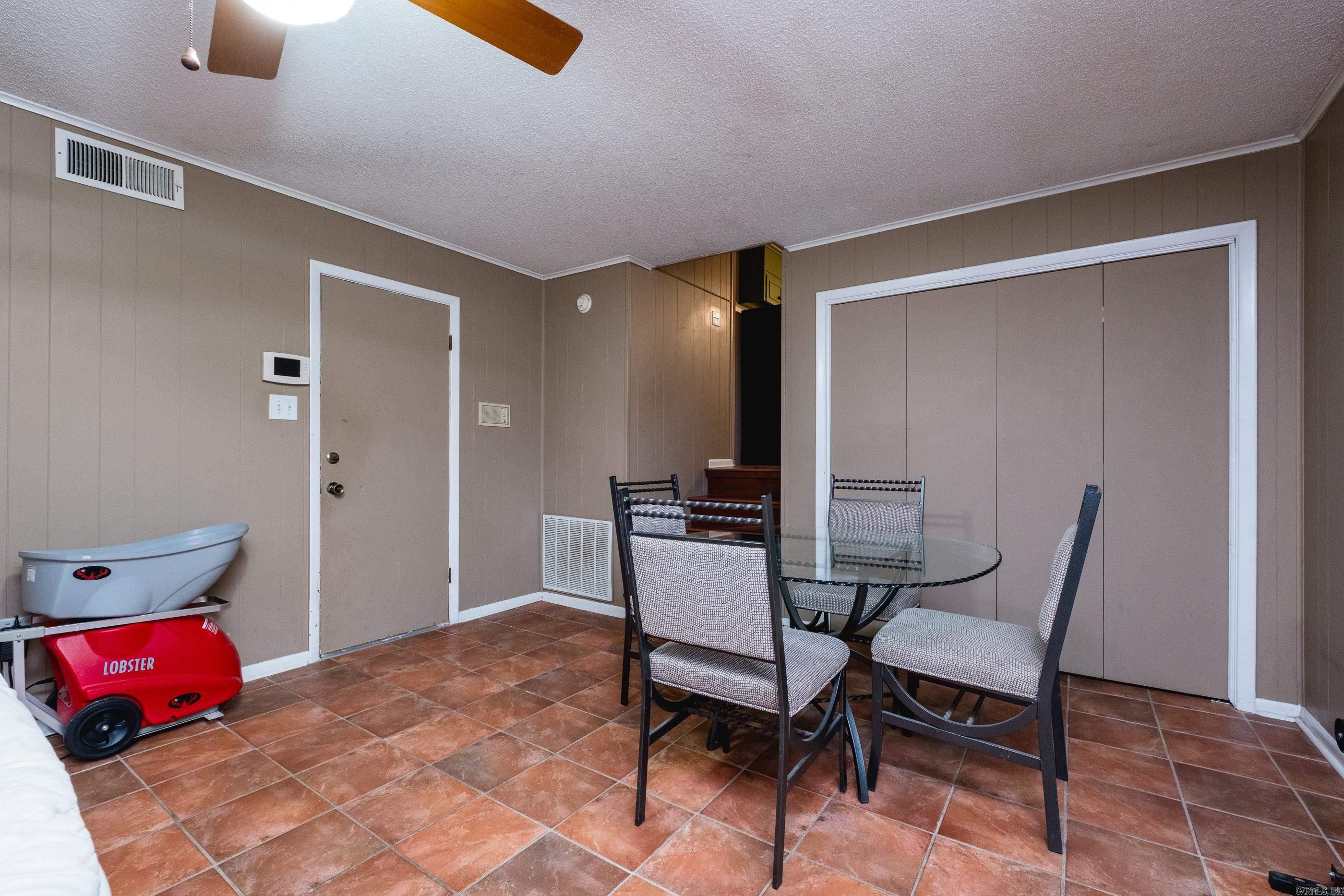 2421 Gunpowder  Little Rock, AR