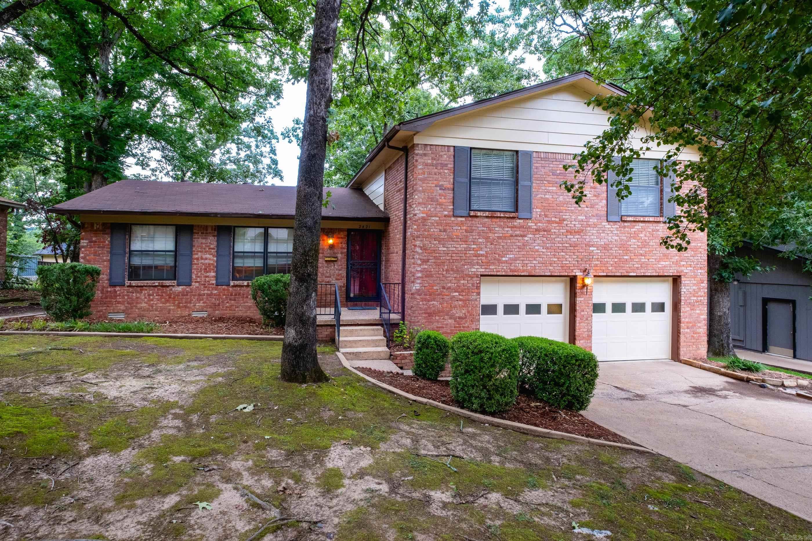 2421 Gunpowder  Little Rock, AR