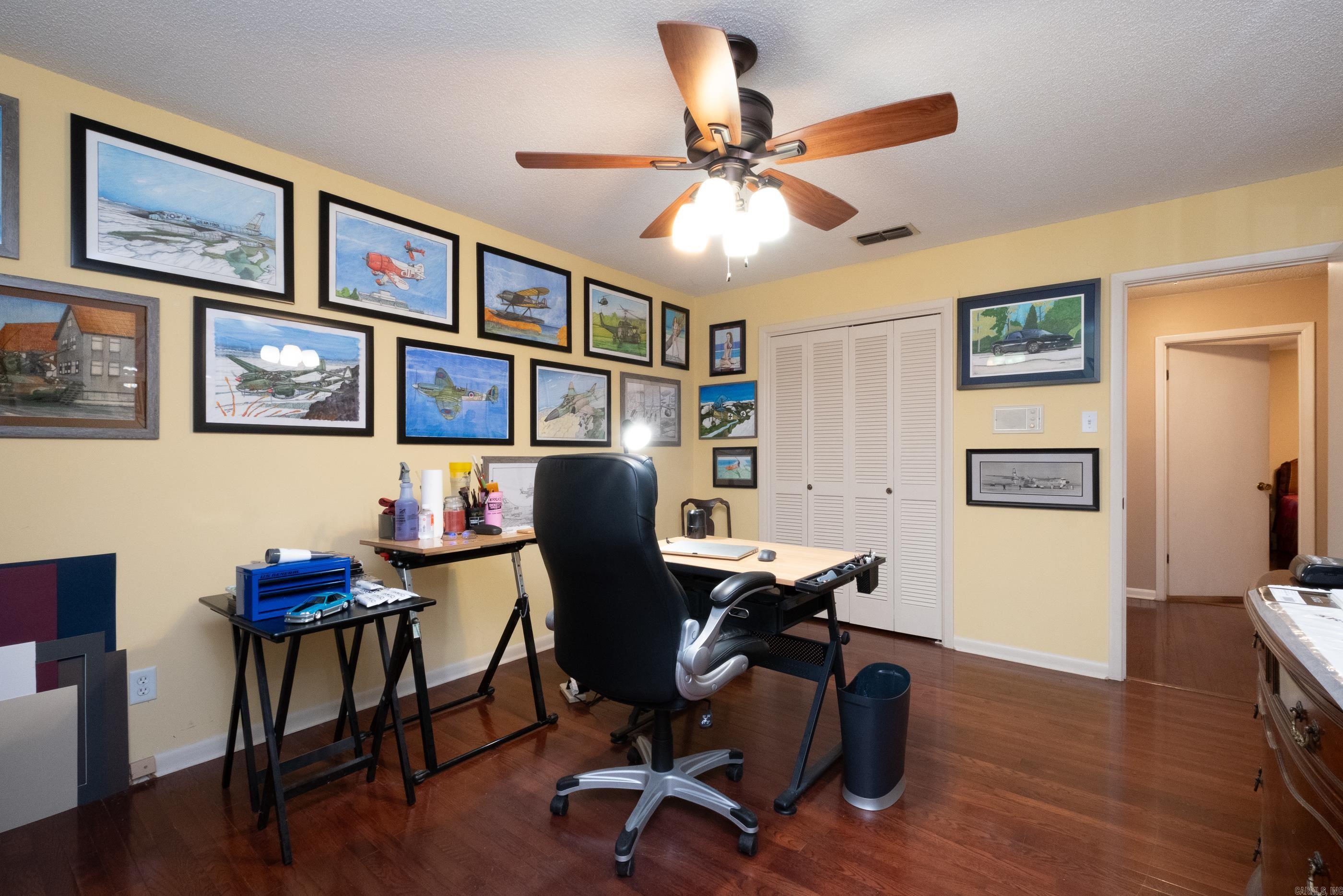 2421 Gunpowder  Little Rock, AR