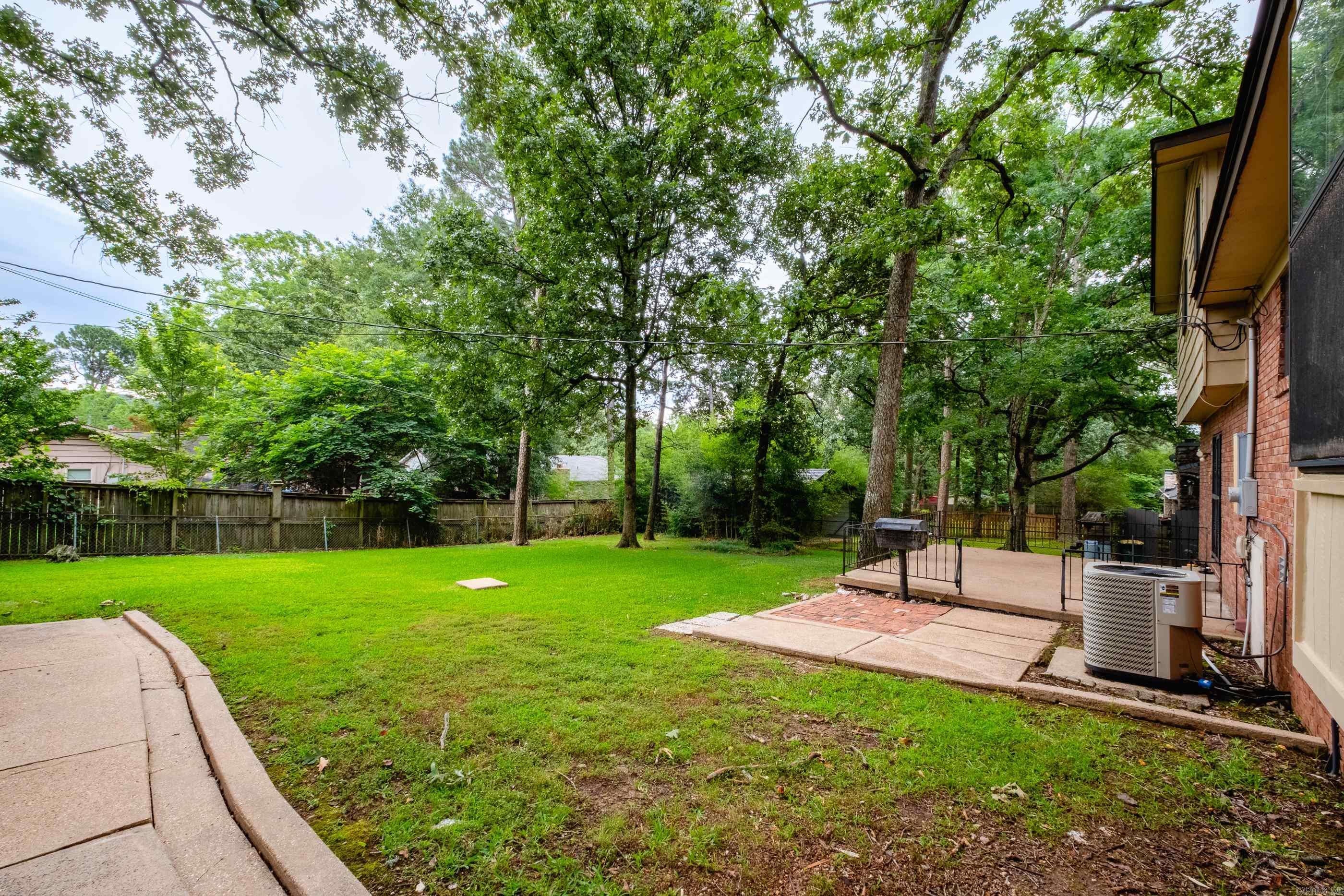 2421 Gunpowder  Little Rock, AR