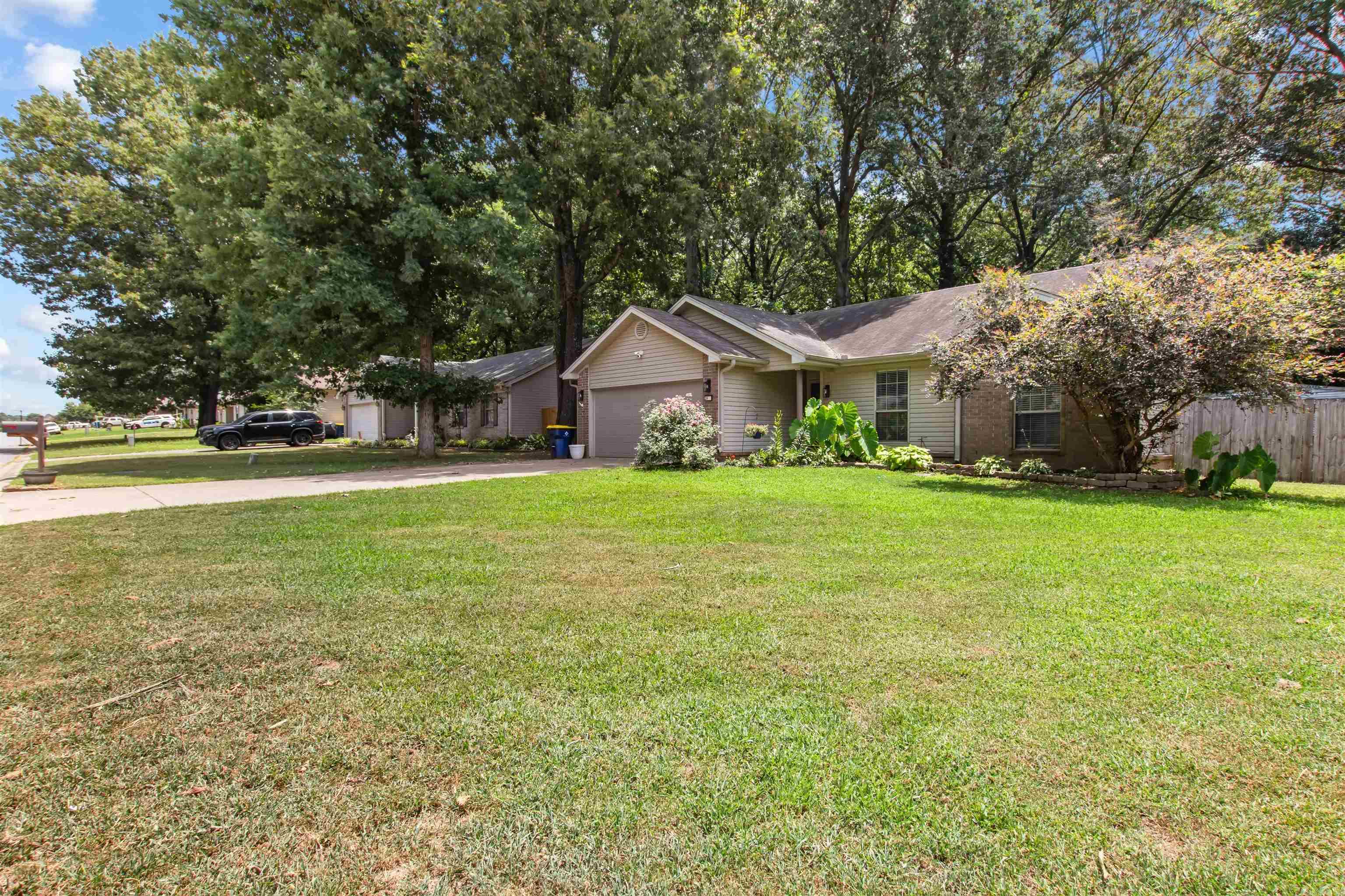 29 Shaded Oaks Dr  Cabot, AR