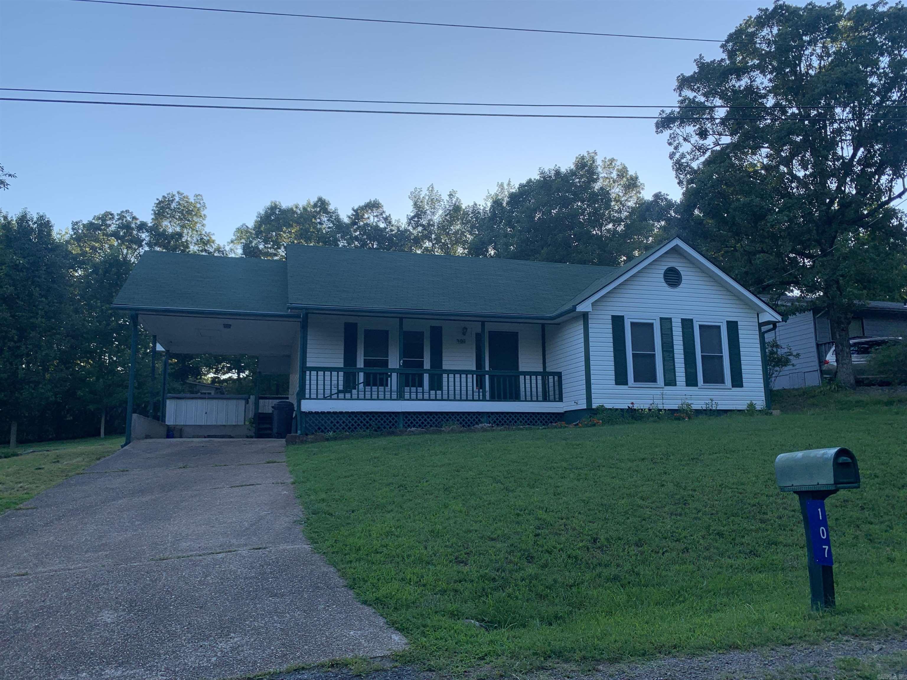 107 Ambrose  Fairfield Bay, AR