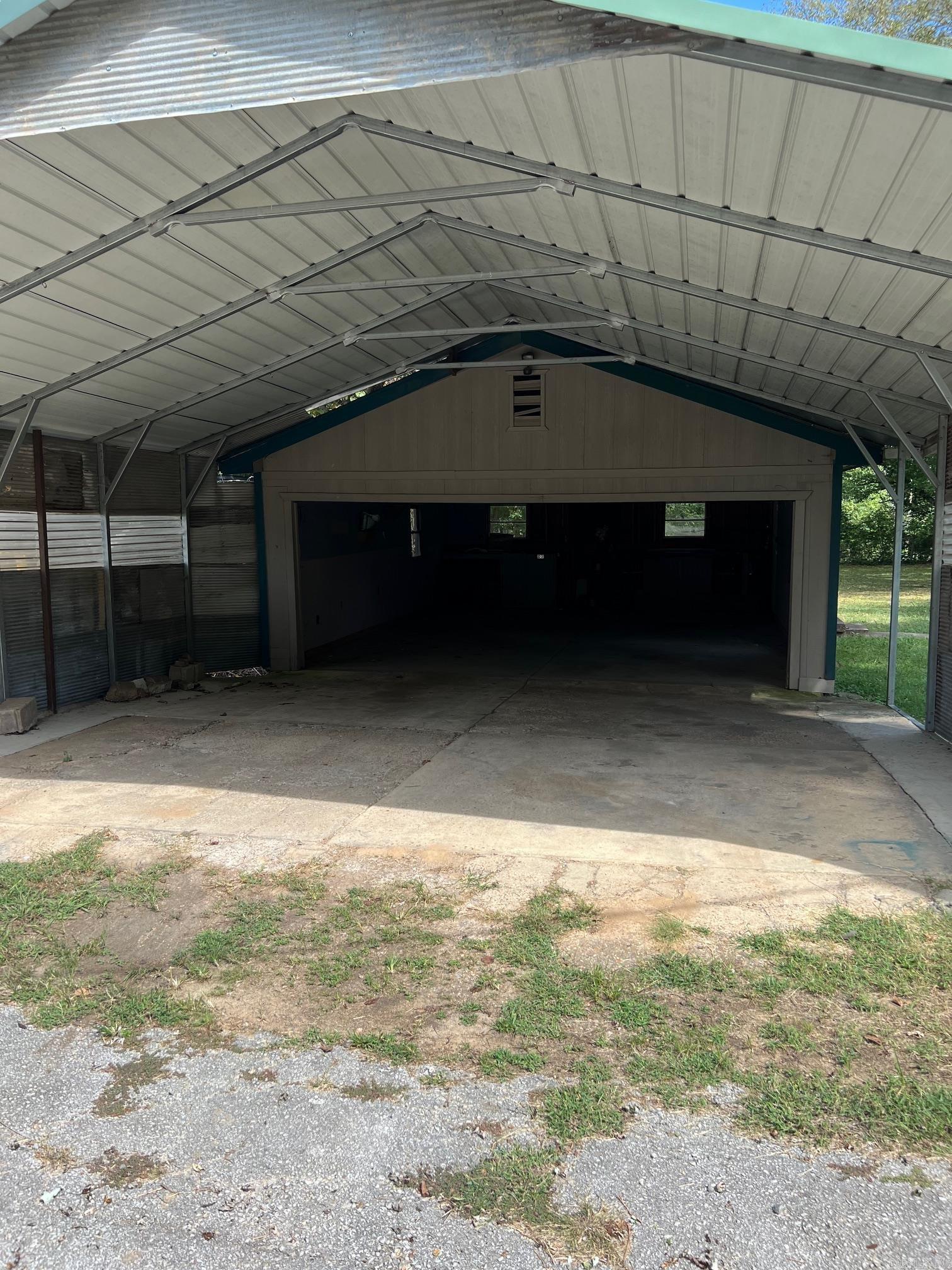505 Girard Street  Flippin, AR