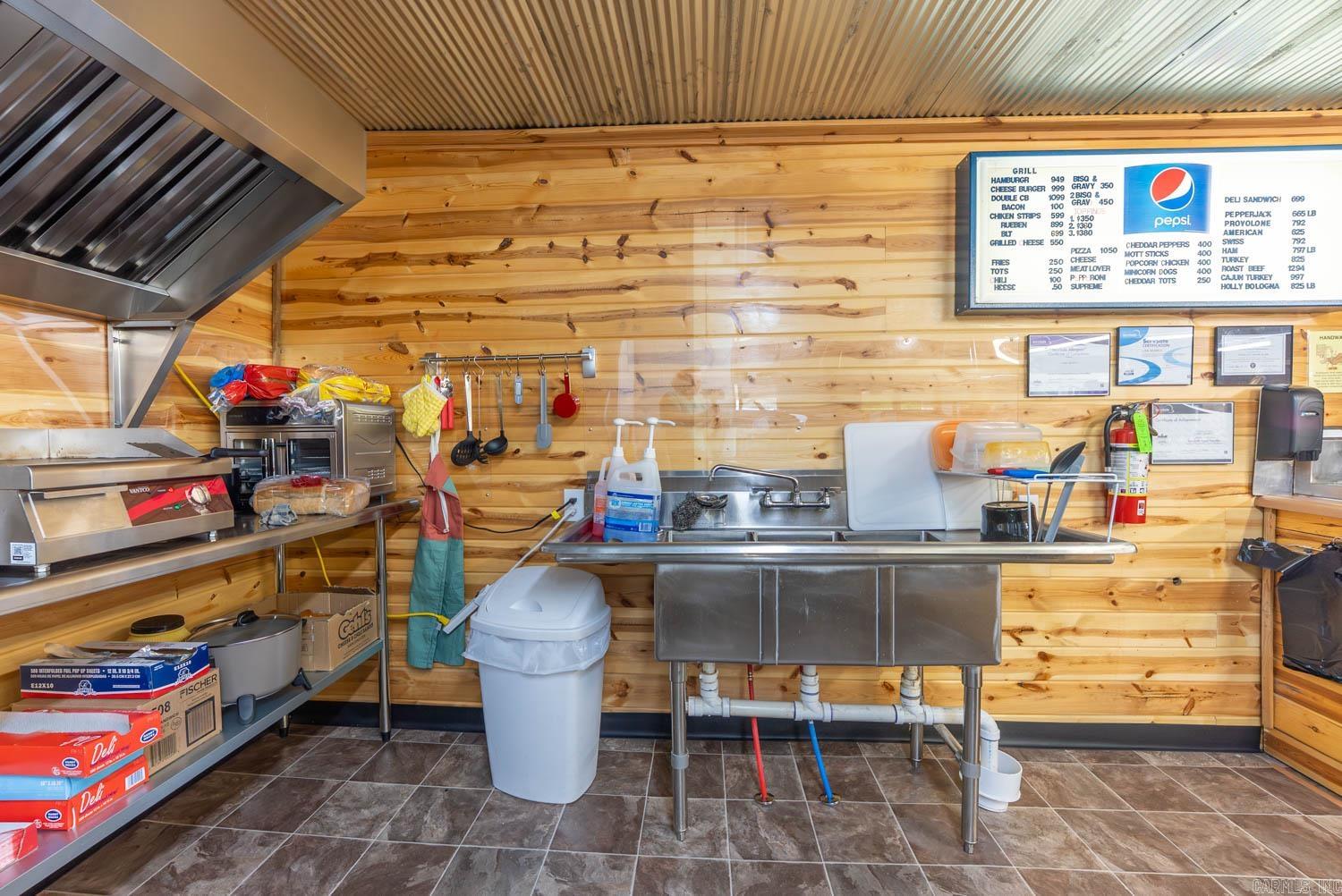 5412 AR-Highway 56  Violet Hill, AR