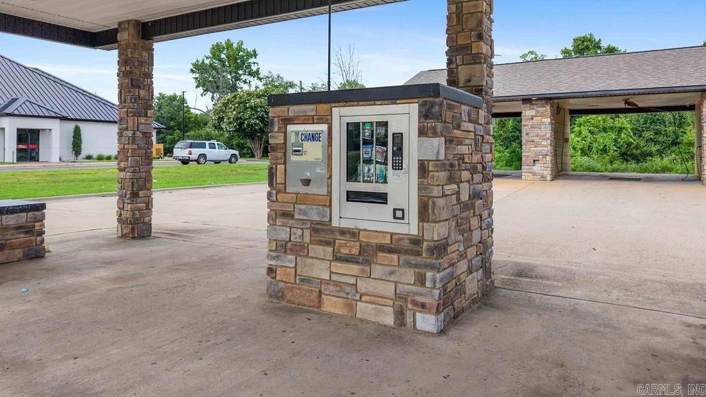434 Hwy 65  Clinton, AR
