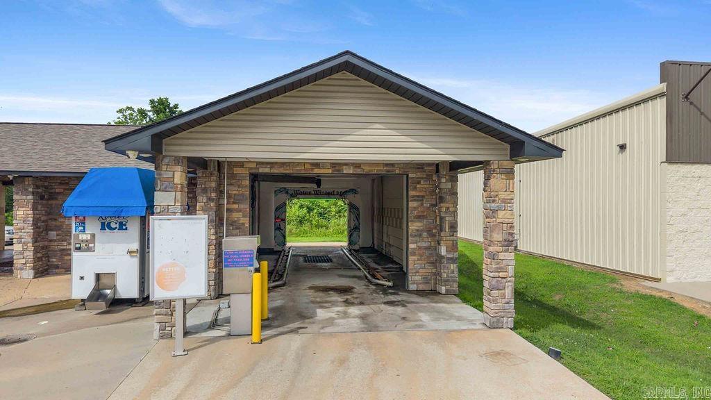 434 Hwy 65  Clinton, AR