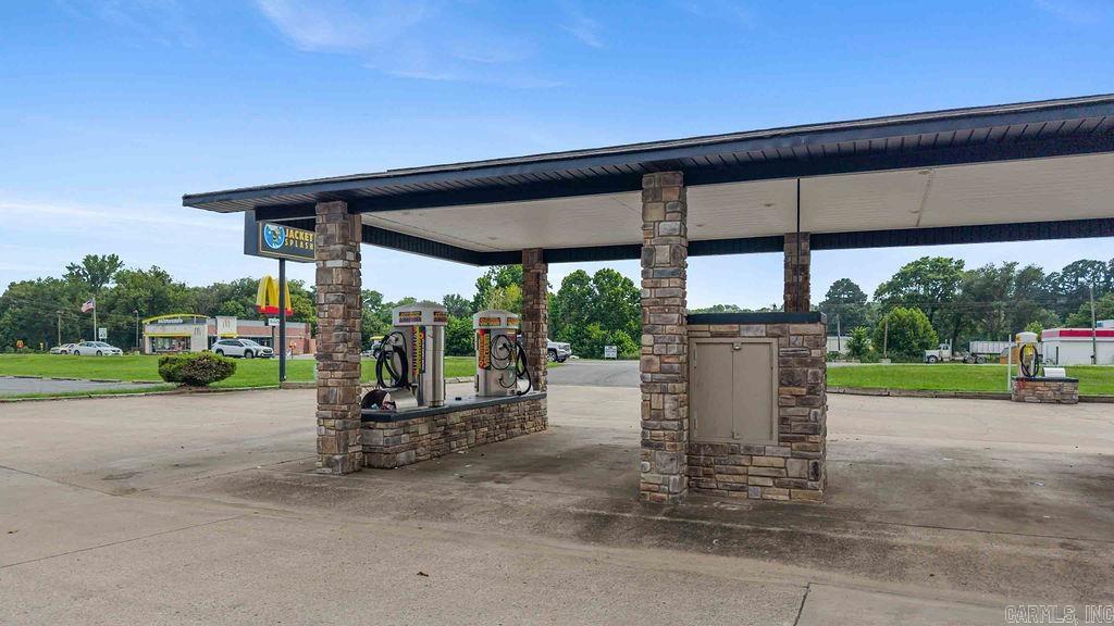 434 Hwy 65  Clinton, AR
