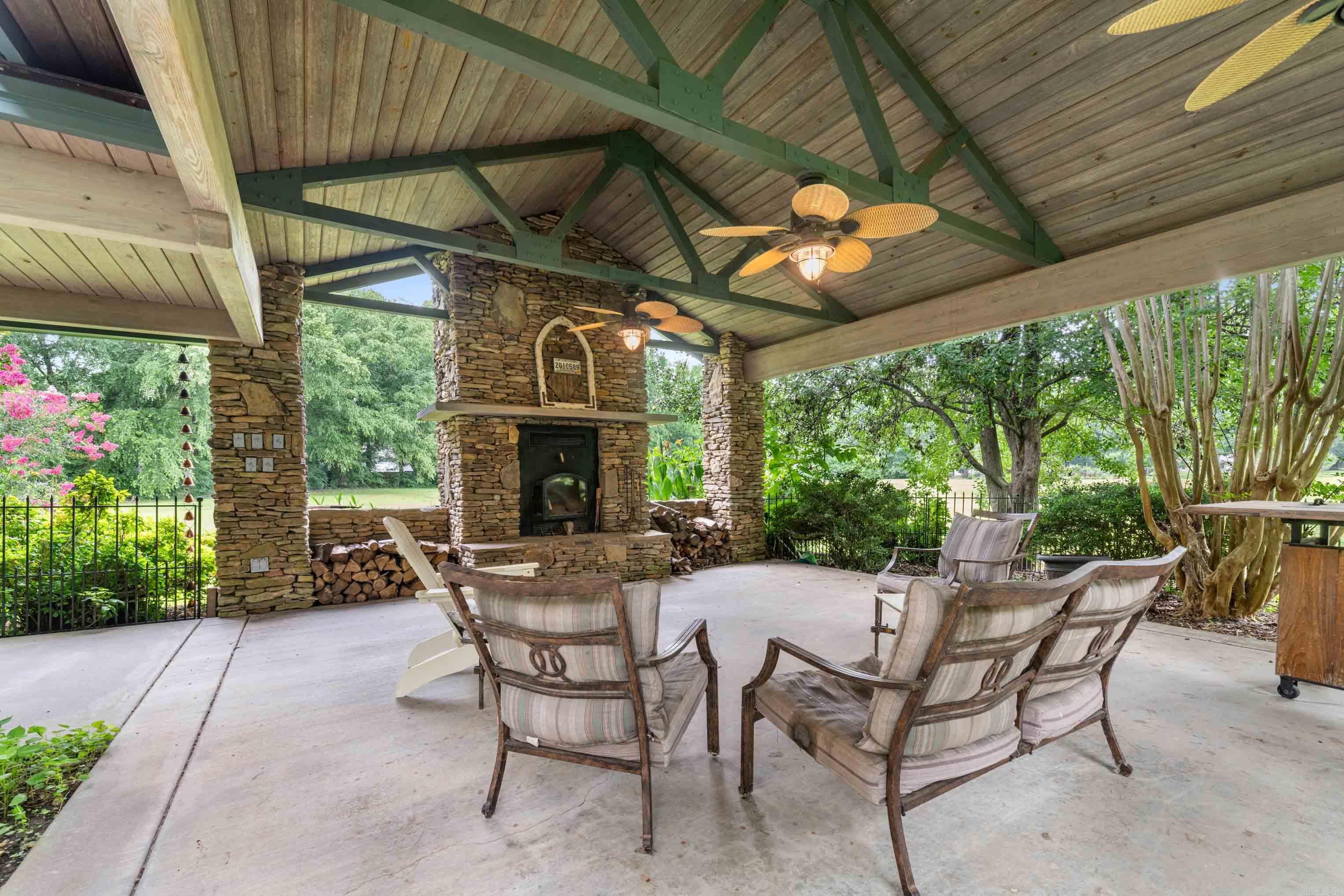 2312 Riverbend Rd.  Heber Springs, AR