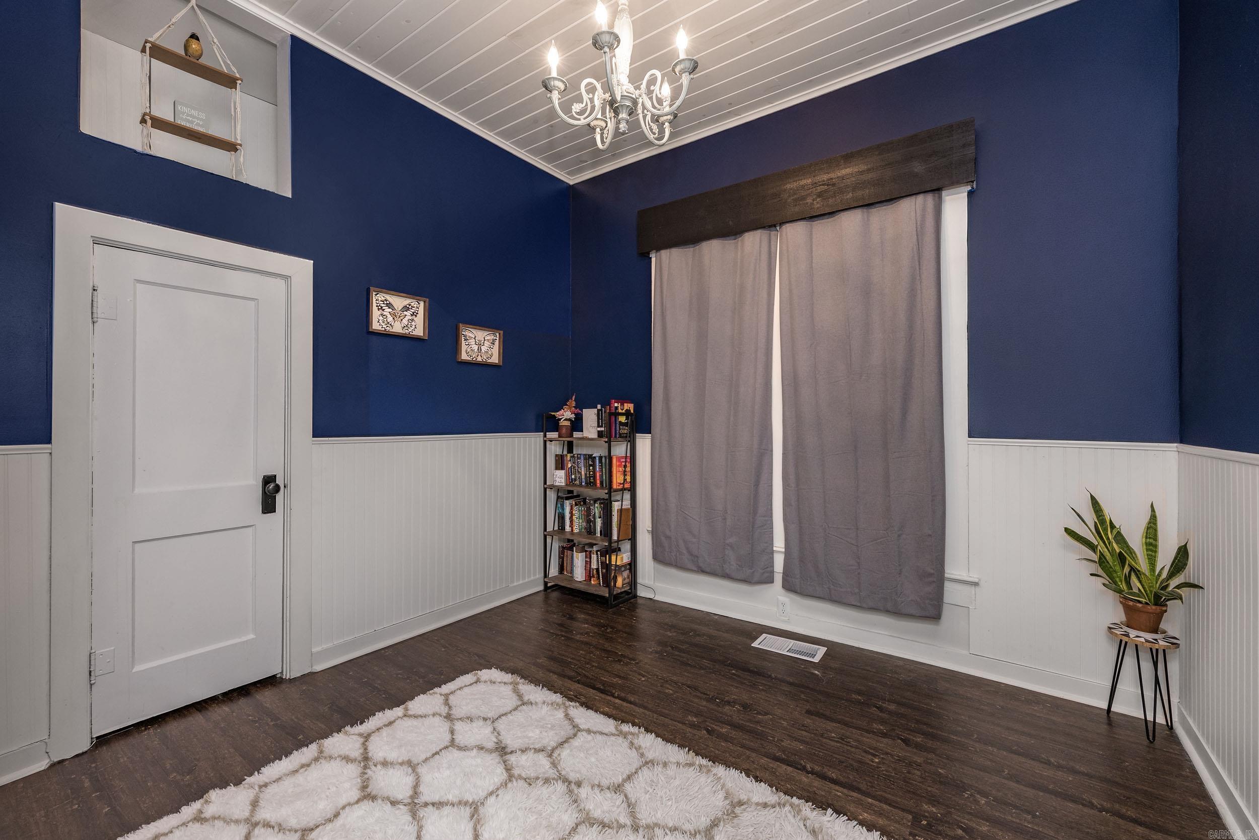 223 S Oak St.  Little Rock, AR