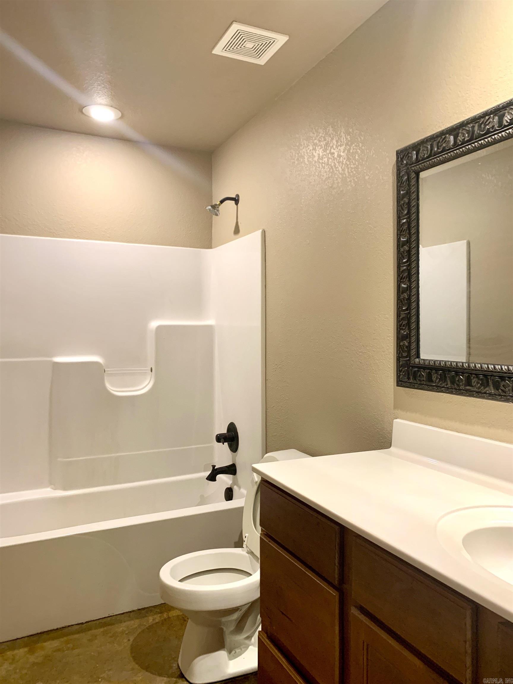 2210 Clark  Jonesboro, AR