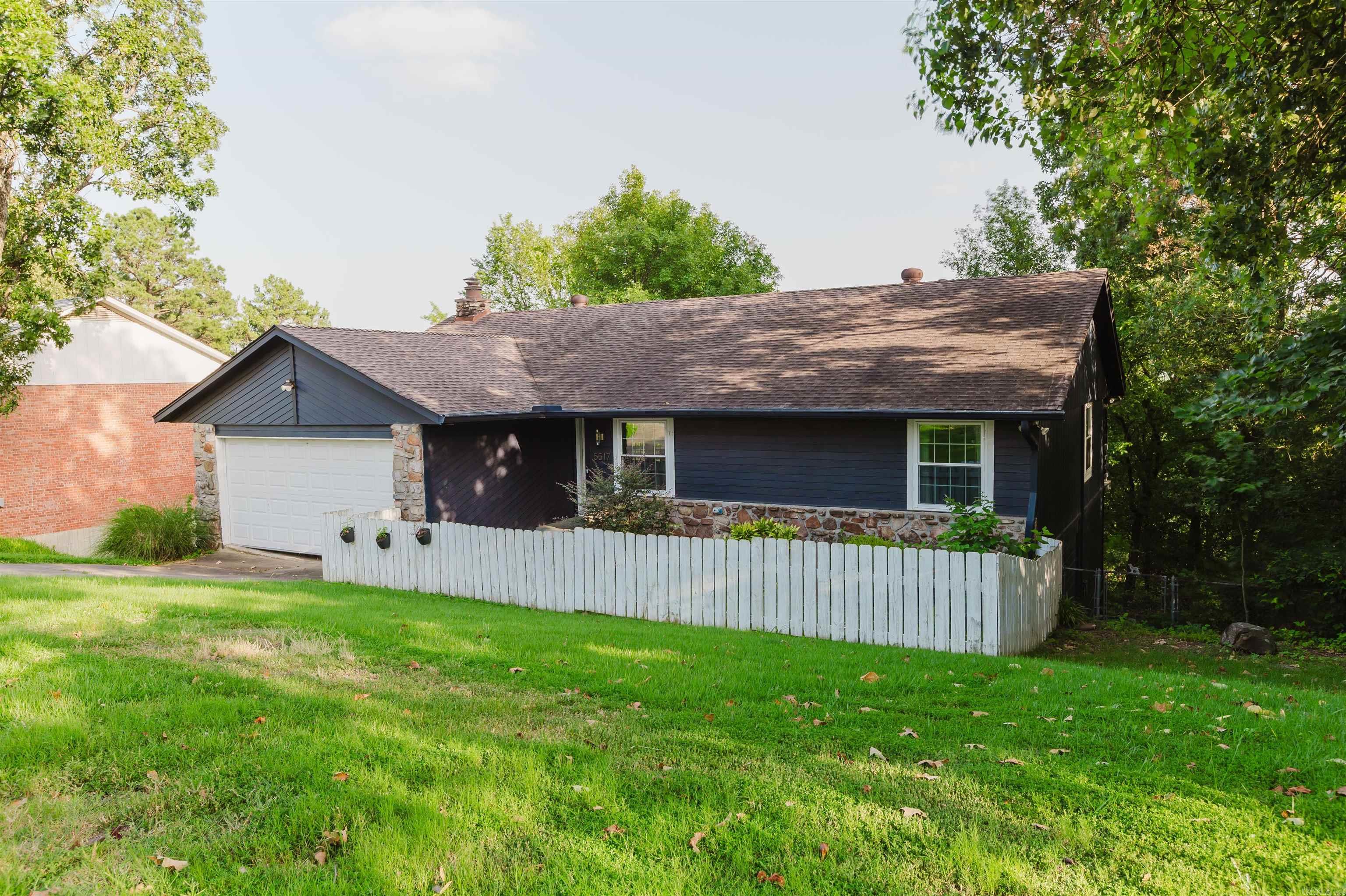 5517 Mcmurtrey  North Little Rock, AR
