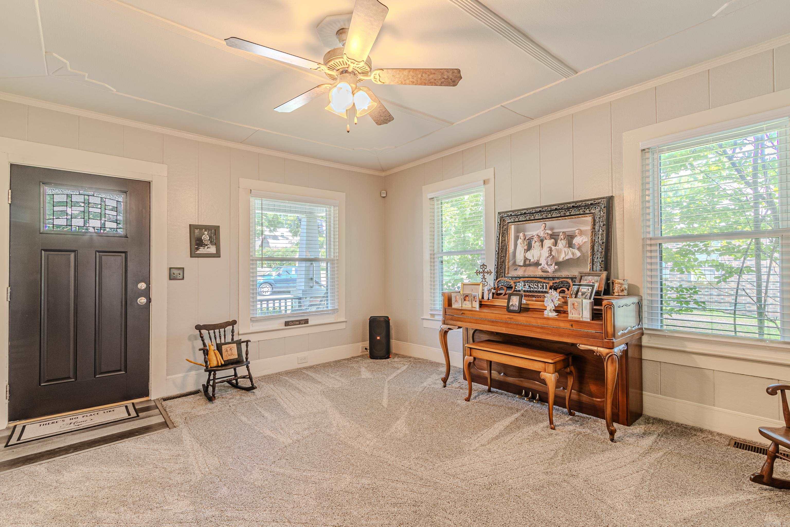 209 N 4th  Paragould, AR