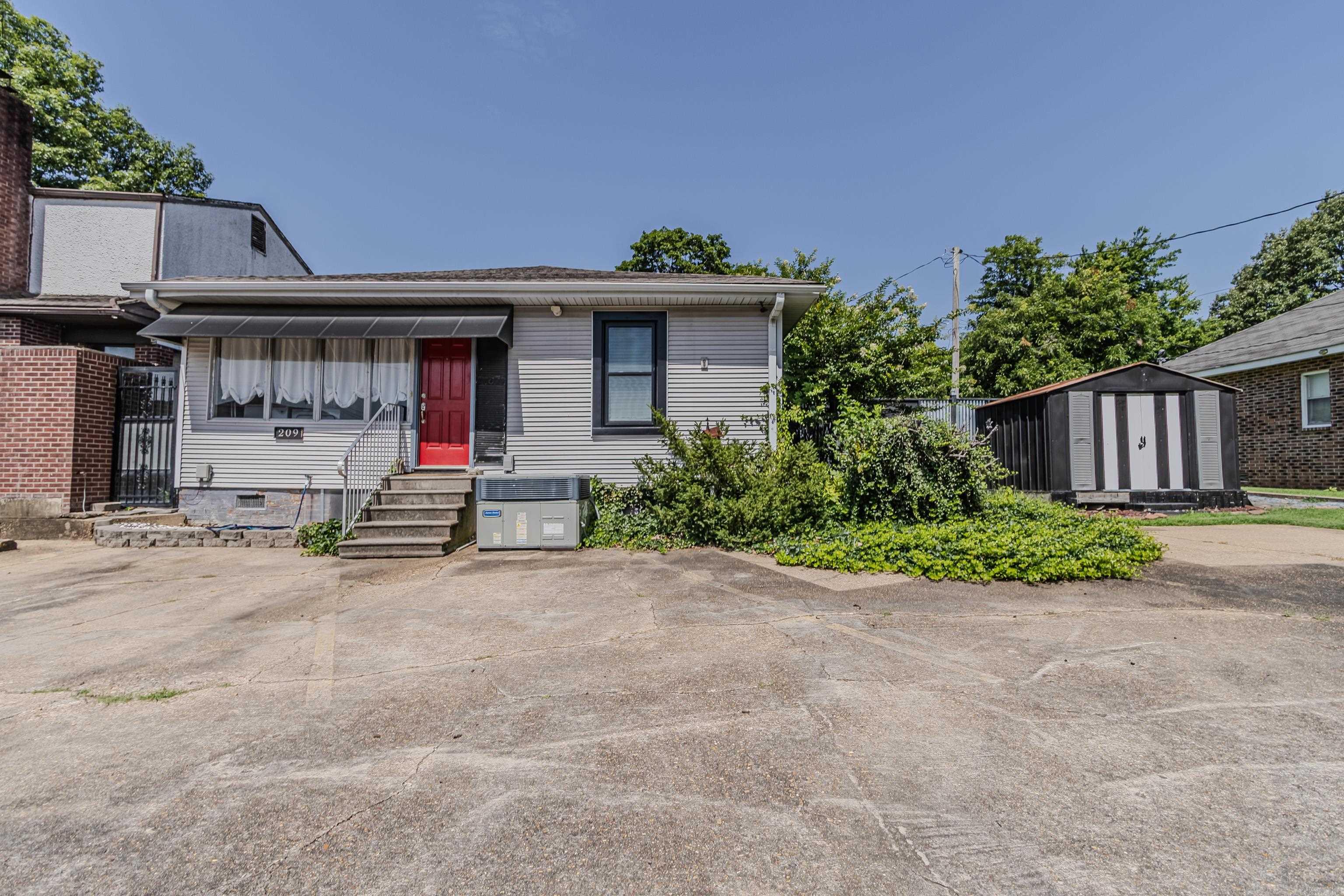 209 N 4th  Paragould, AR
