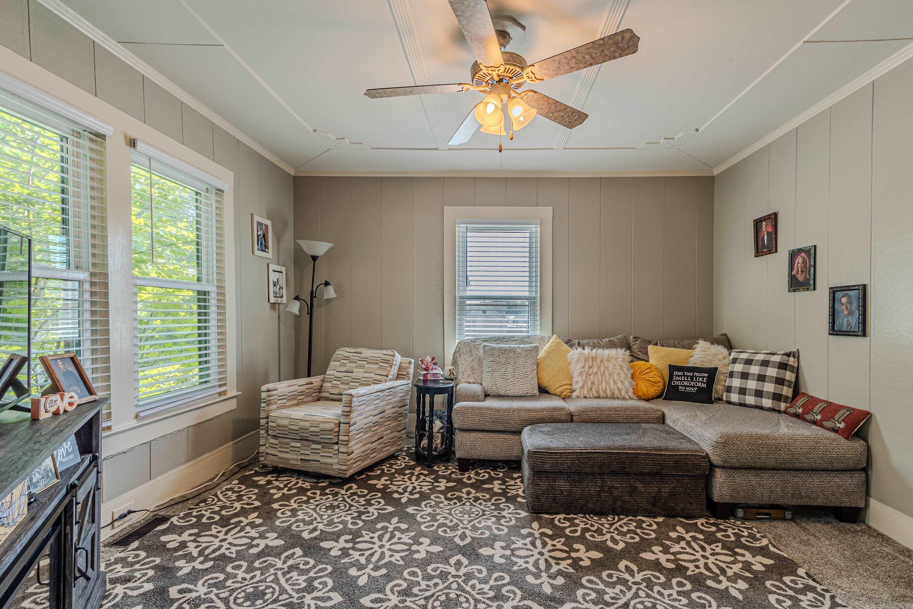 209 N 4th  Paragould, AR