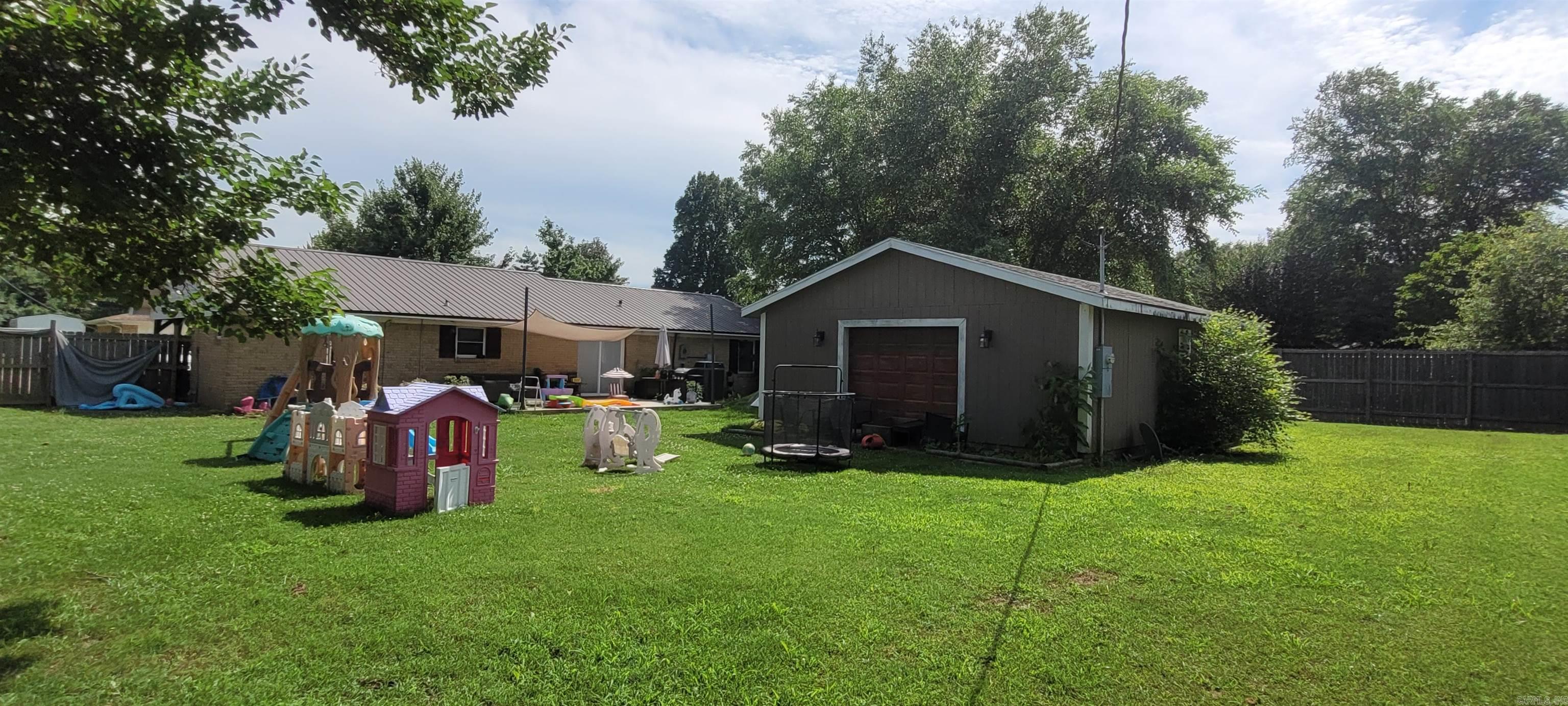 514 Reynolds  McCrory, AR