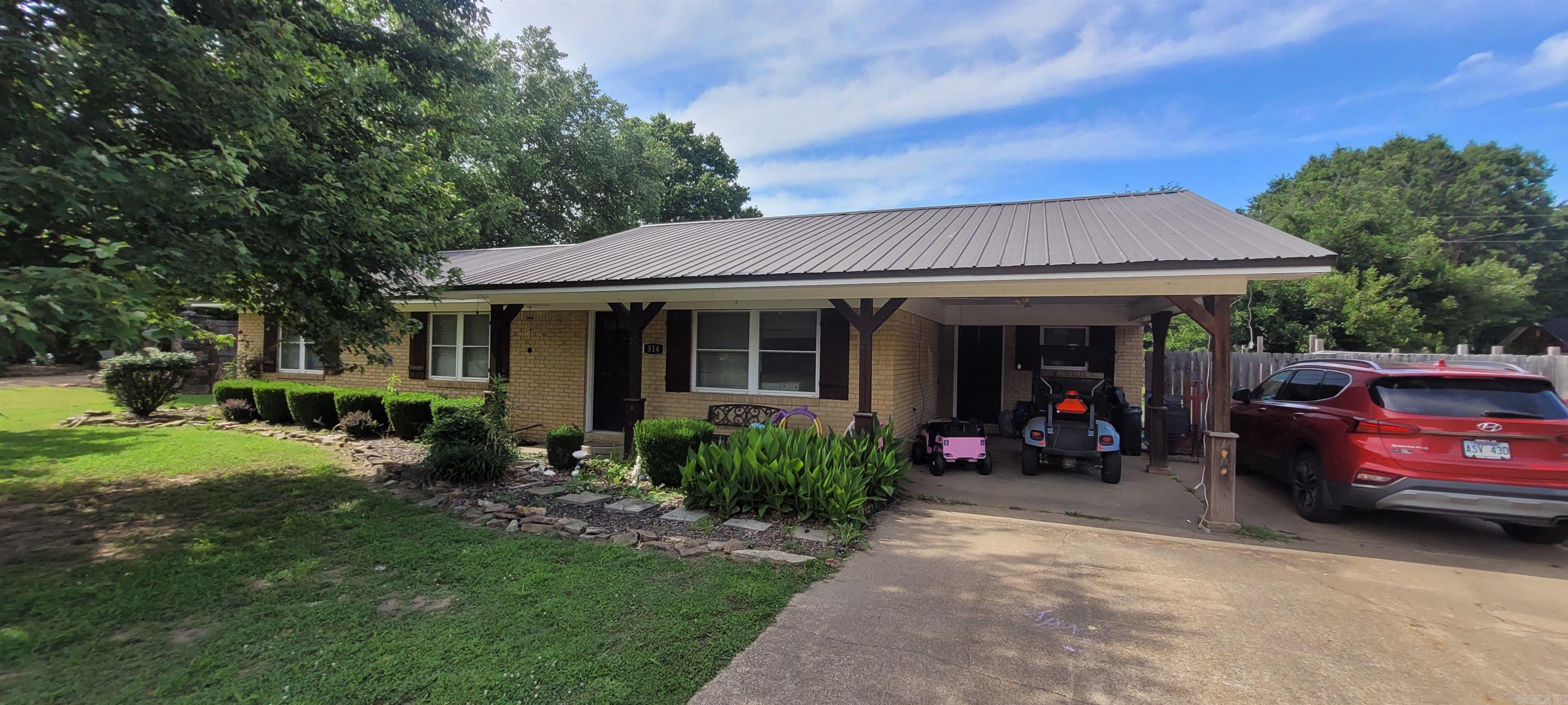 514 Reynolds  McCrory, AR