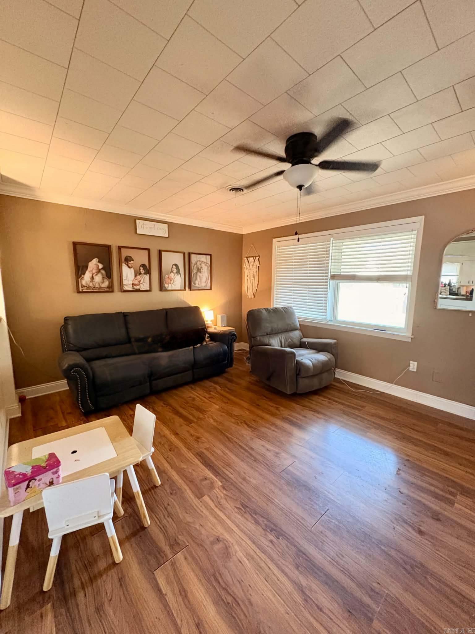 514 Reynolds  McCrory, AR