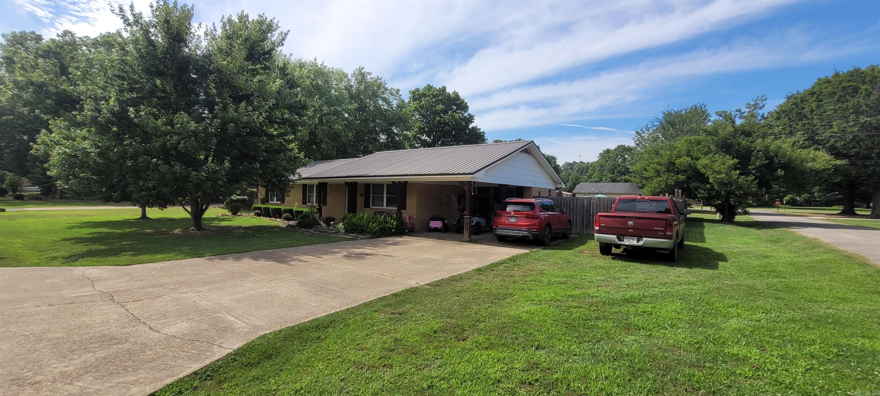 514 Reynolds  McCrory, AR