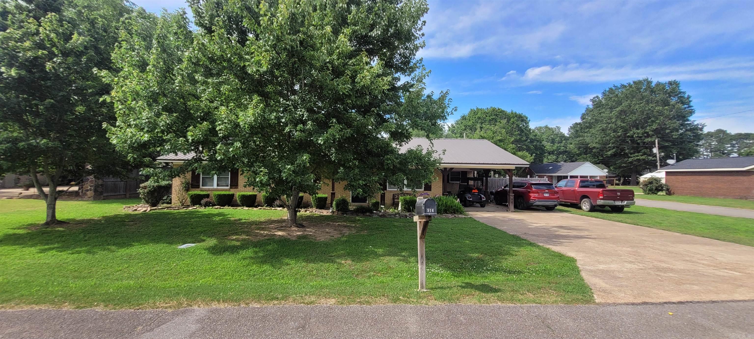 514 Reynolds  McCrory, AR